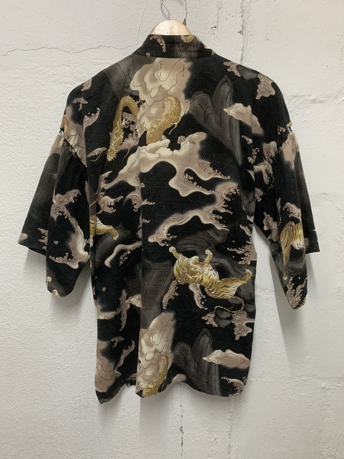 Vintage Vintage Kimono Cardigan Dragon&Tiger Full print Size US M / EU 48-50 / 2 - 2 Thumbnail