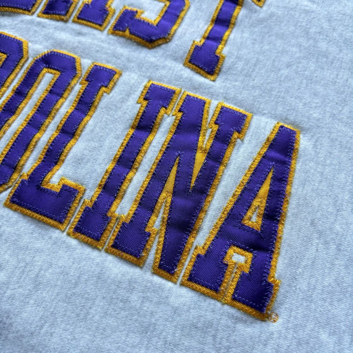 Vintage vintage 90s EAST CAROLINA UNIVERSITY ECU spellout sweatshirt Size US M / EU 48-50 / 2 - 4 Thumbnail