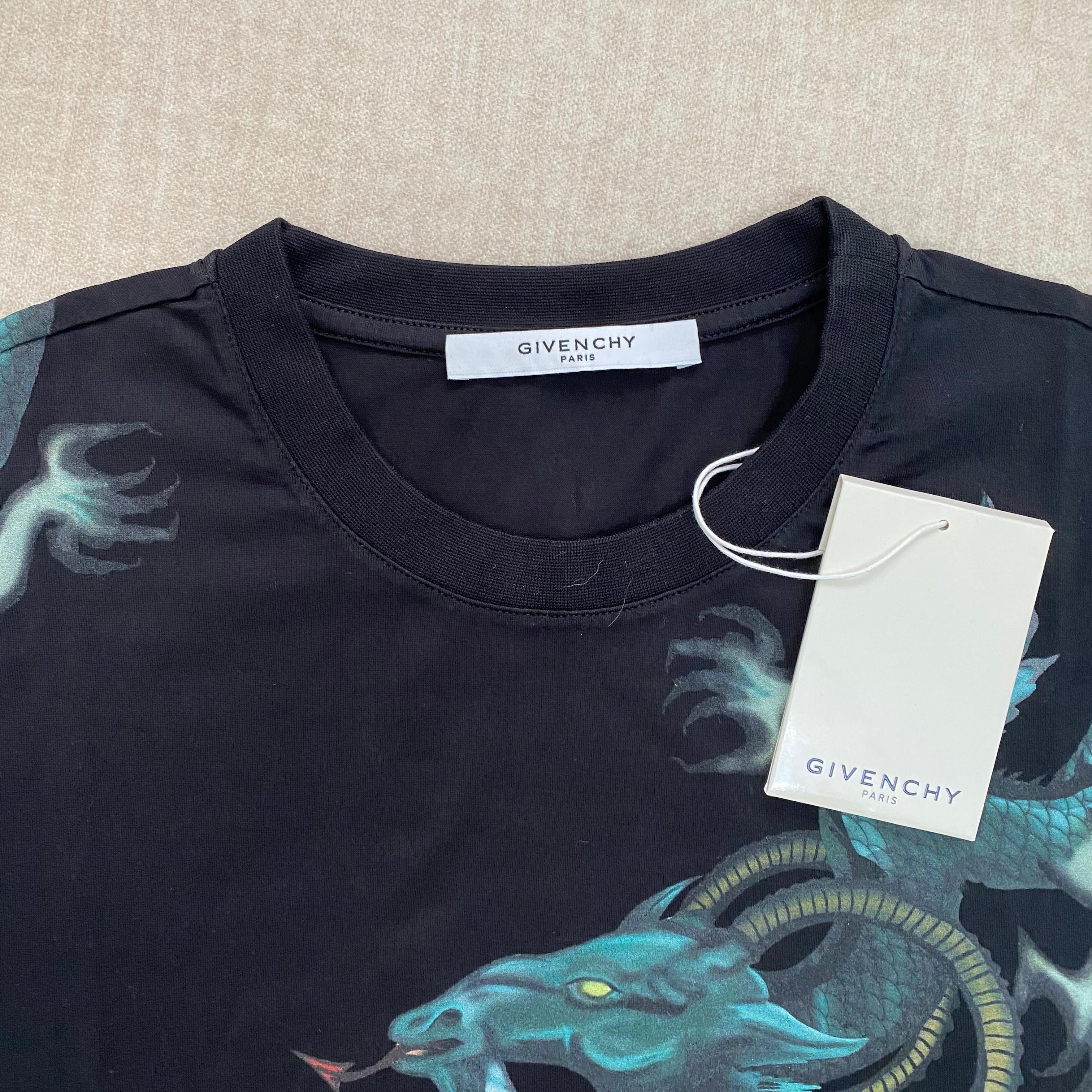 Givenchy Black Capricorn Dragon Print Long Sleeve T-Shirt Size US M / EU 48-50 / 2 - 5 Thumbnail