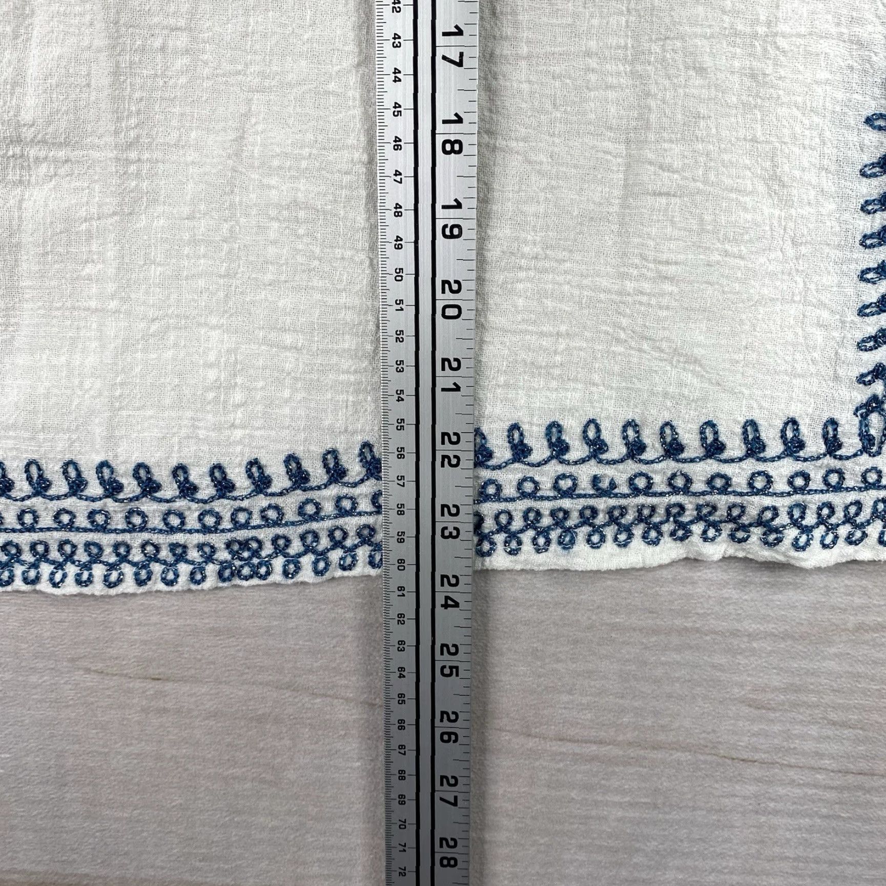 Vintage Solitaire Womens Top M White Embroidered Boho Tie Neck Sleeveless Chiffon Cotton Casual Shirt Size M / US 6-8 / IT 42-44 - 4 Thumbnail