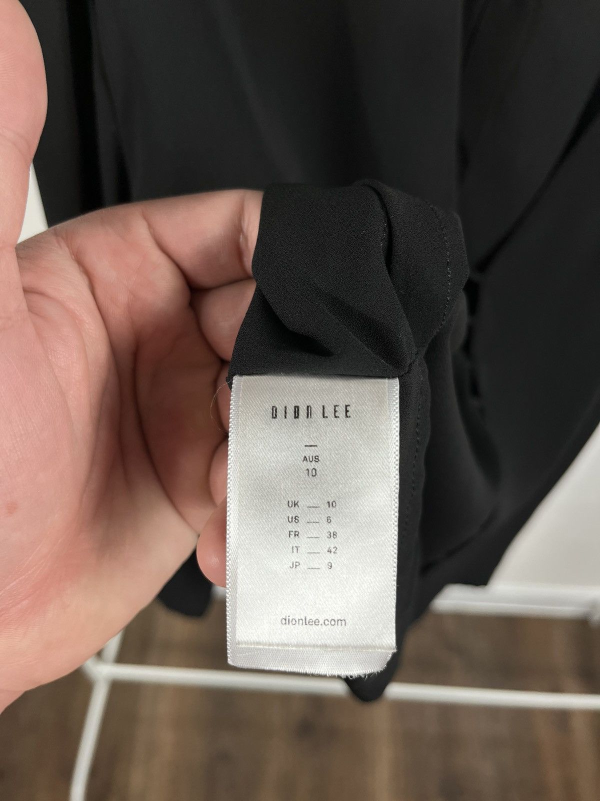 Dion Lee Dion Lee Black Cut-Out Back Long Sleeve Blouse Size US 6 Size M / US 6-8 / IT 42-44 - 10 Thumbnail