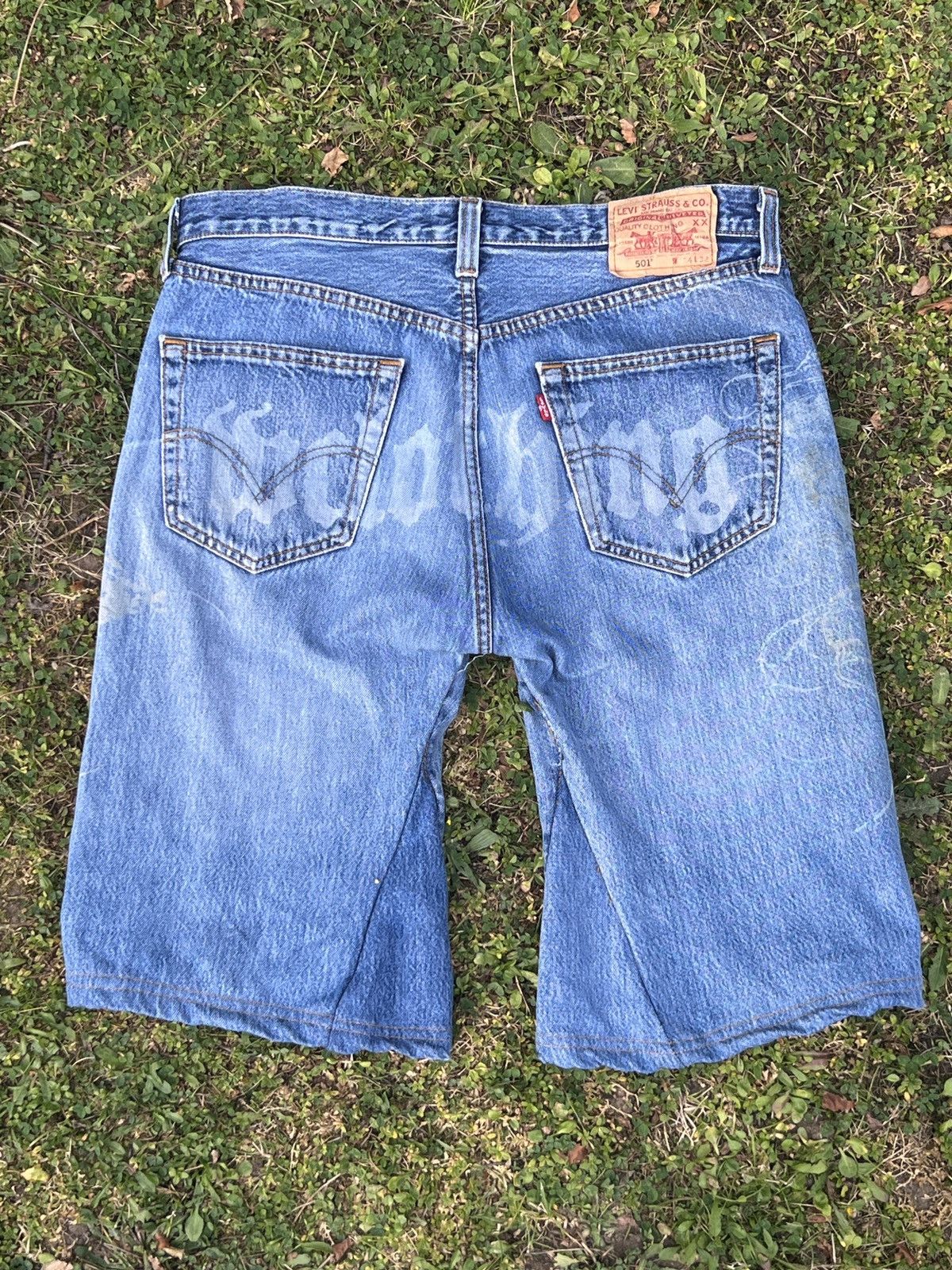 Levi's × Vintage levis engraved jorts Size US 34 / EU 50 - 1 Thumbnail