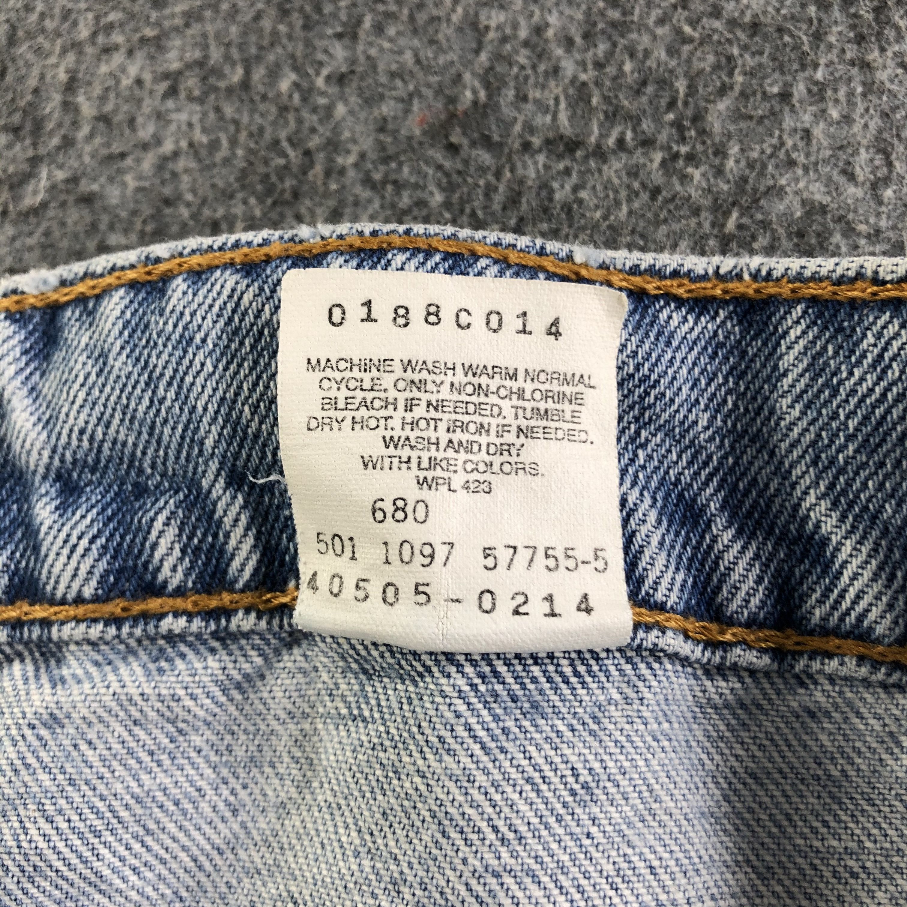 Levi's Vintage Light Wash Levis 505 Jeans-J3416 Size 32" / US 10 / IT 46 - 11 Thumbnail