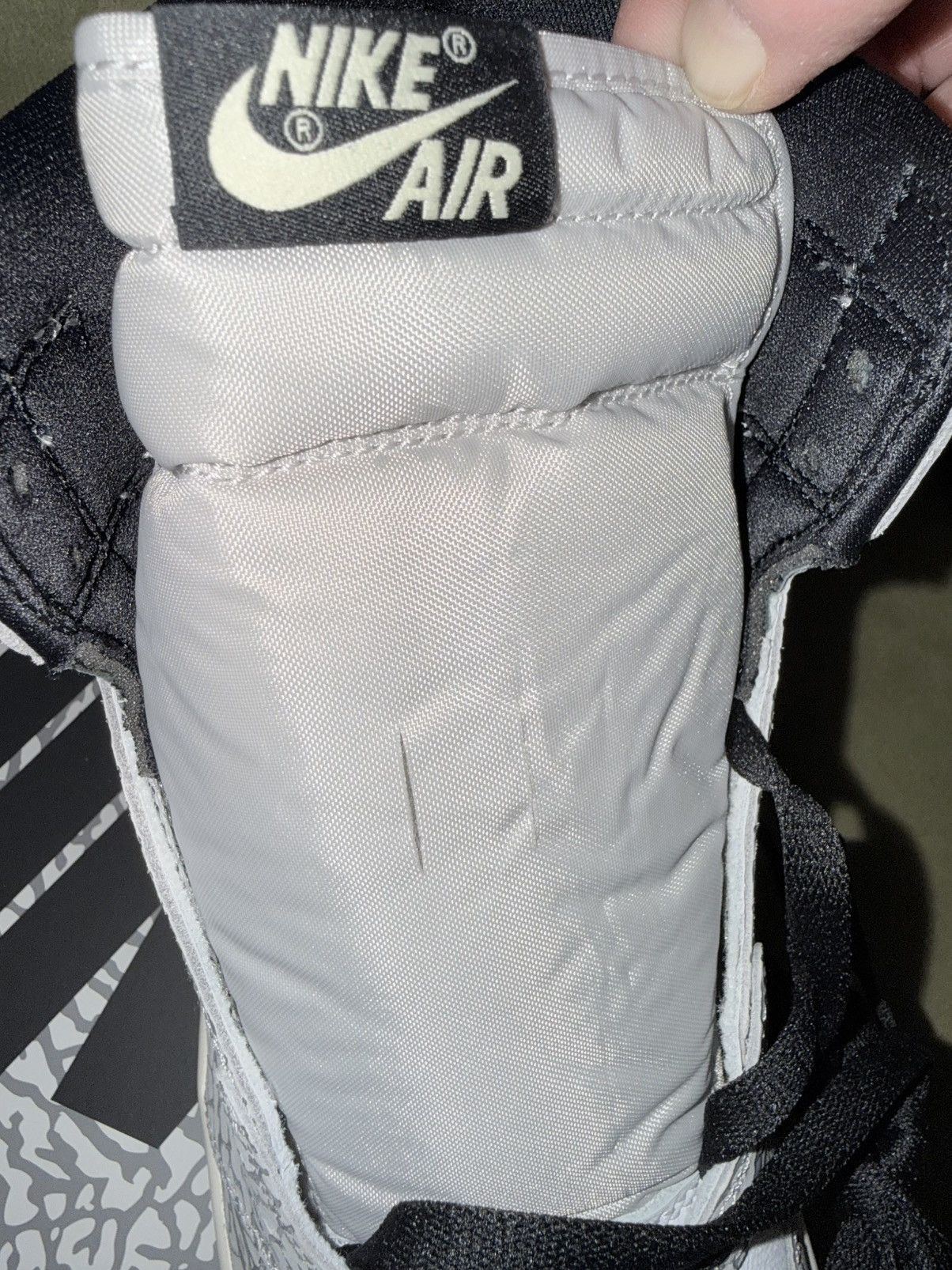 Jordan Brand Nike 1985 Air Jordan 1 “White Cement” Retro OG high top, NEW Size US 12.5 / EU 45-46 - 15 Thumbnail
