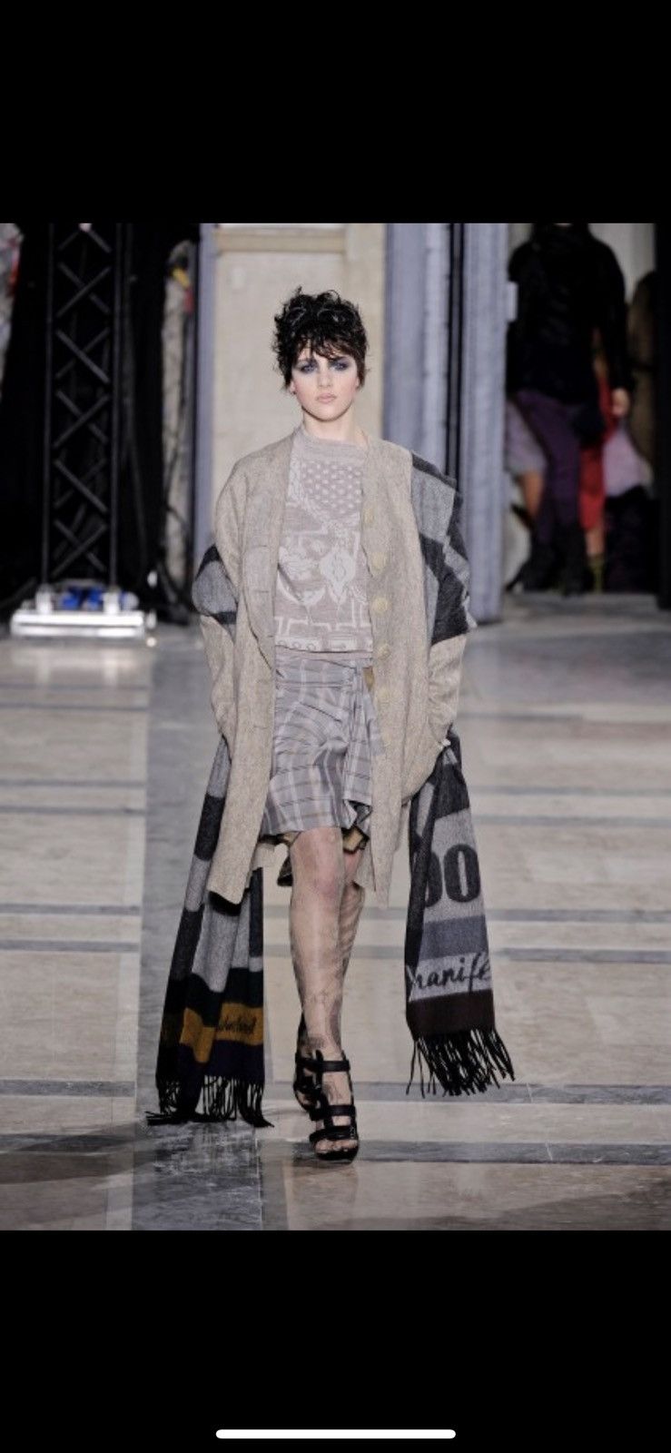 Vivienne Westwood Vivienne Westwood AW2009 Giant Scarf Size ONE SIZE - 1 Thumbnail