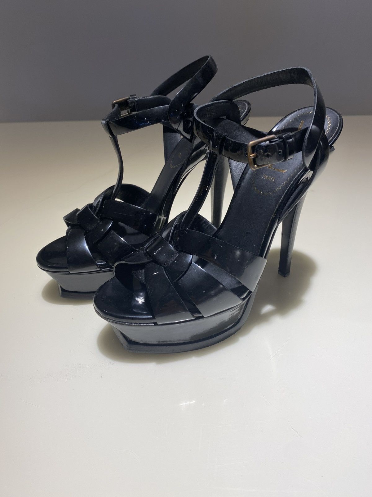 Yves Saint Laurent YSL Pastel Black Patent Leather Tribute Heels Size5 Size US 5 / IT 35 - 1 Thumbnail