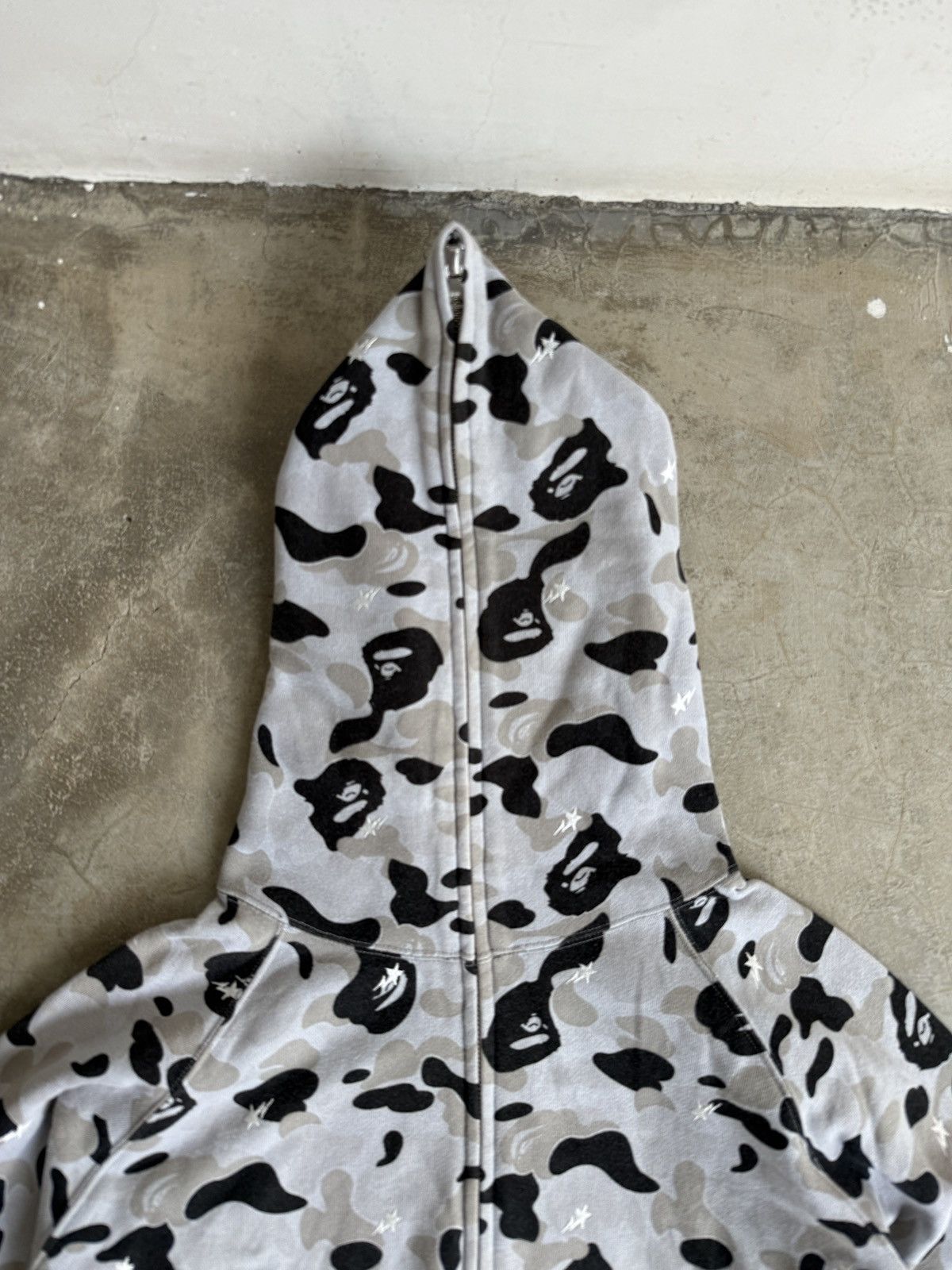 Bape Rare! 2010 Bape STA Aoyama camo Full Zip Hoodie Size US L / EU 52-54 / 3 - 3 Thumbnail