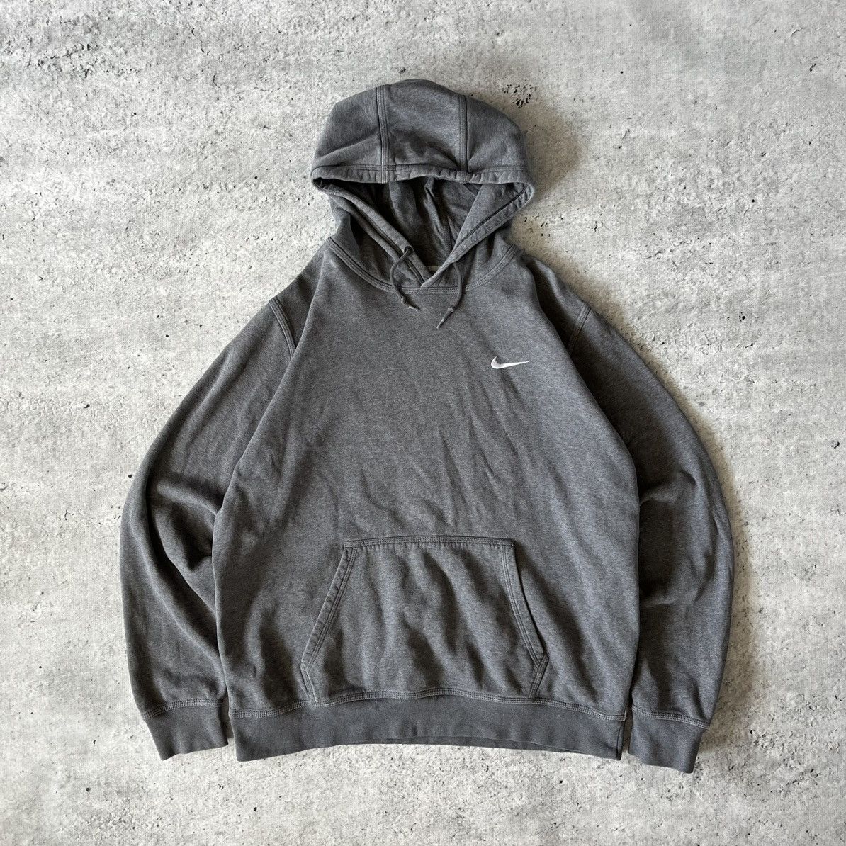 Nike Nike hoodie boxy XL 00s vintage oversize Size US XL / EU 56 / 4 - 1 Thumbnail