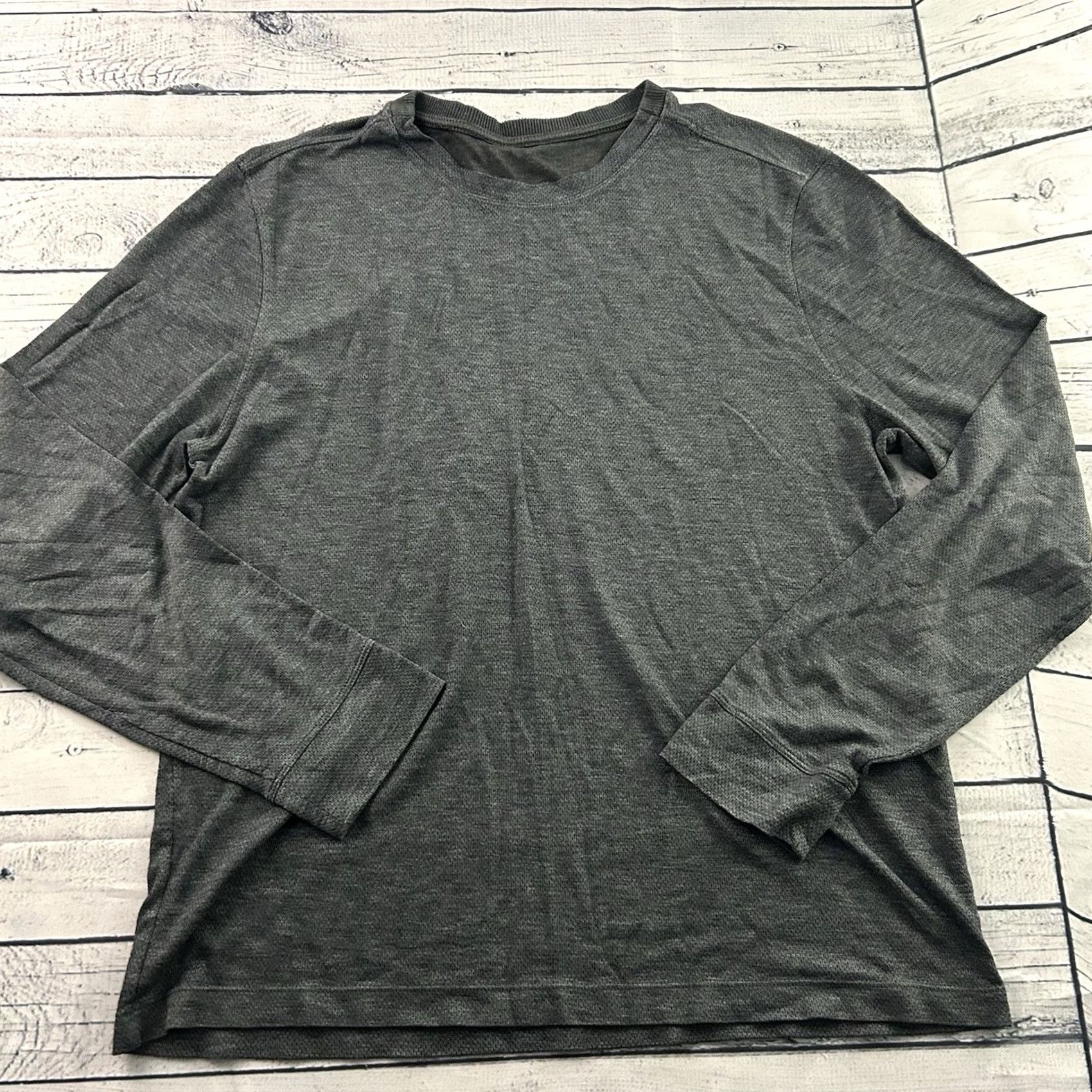 Lululemon Lululemon Athletic Long Sleeve Thermal Shirt Mens Large Gray Size US L / EU 52-54 / 3 - 2 Thumbnail