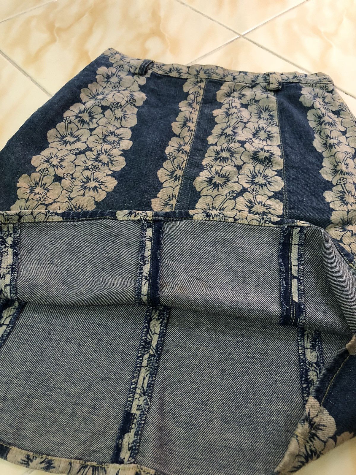Hysteric Glamour × Japanese Brand Vintage Hysteric Glamour Mini Skirt Fullprint Hibiscus Size 25" / US 0 / IT 36 - 5 Thumbnail