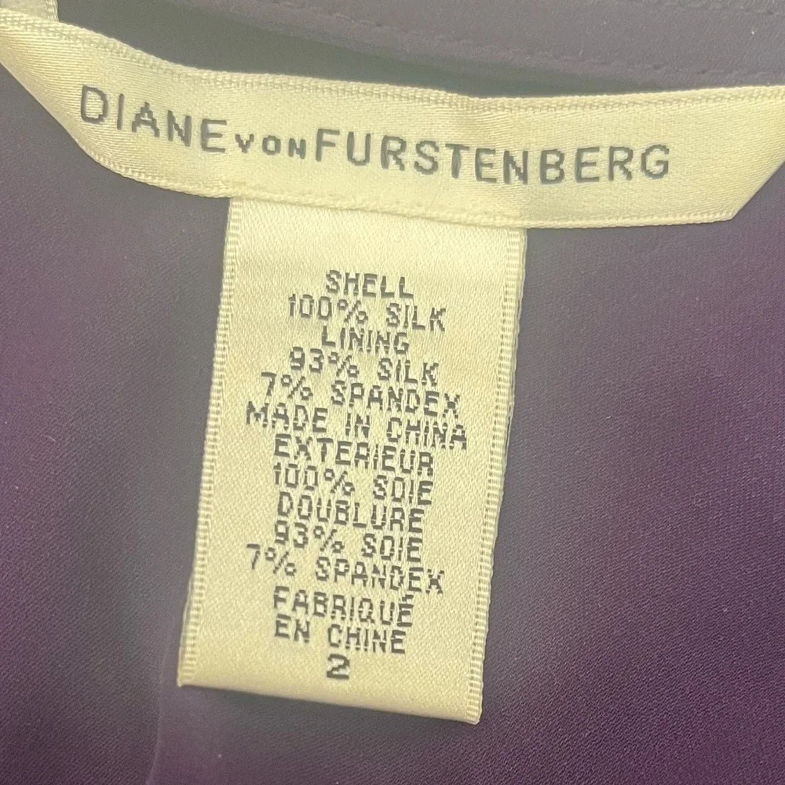 Diane von Furstenberg Diane von Furstenberg 100% silk two piece top, size 2 Size XS / US 0-2 / IT 36-38 - 5 Thumbnail
