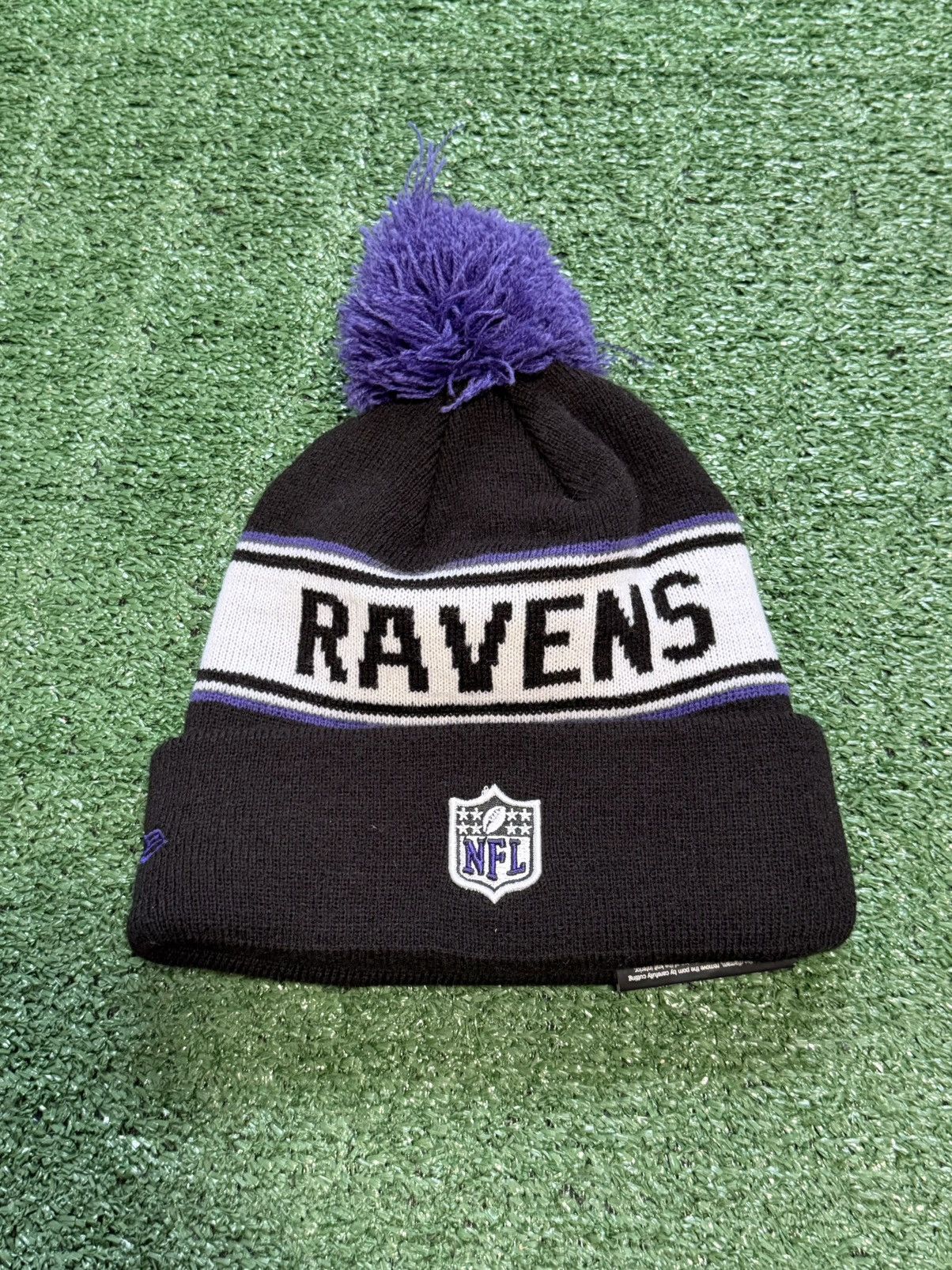 New Era BALTIMORE RAVENS NEW ERA NFL LOGO CUFFED BEANIE HAT WINTER Size ONE SIZE - 2 Thumbnail