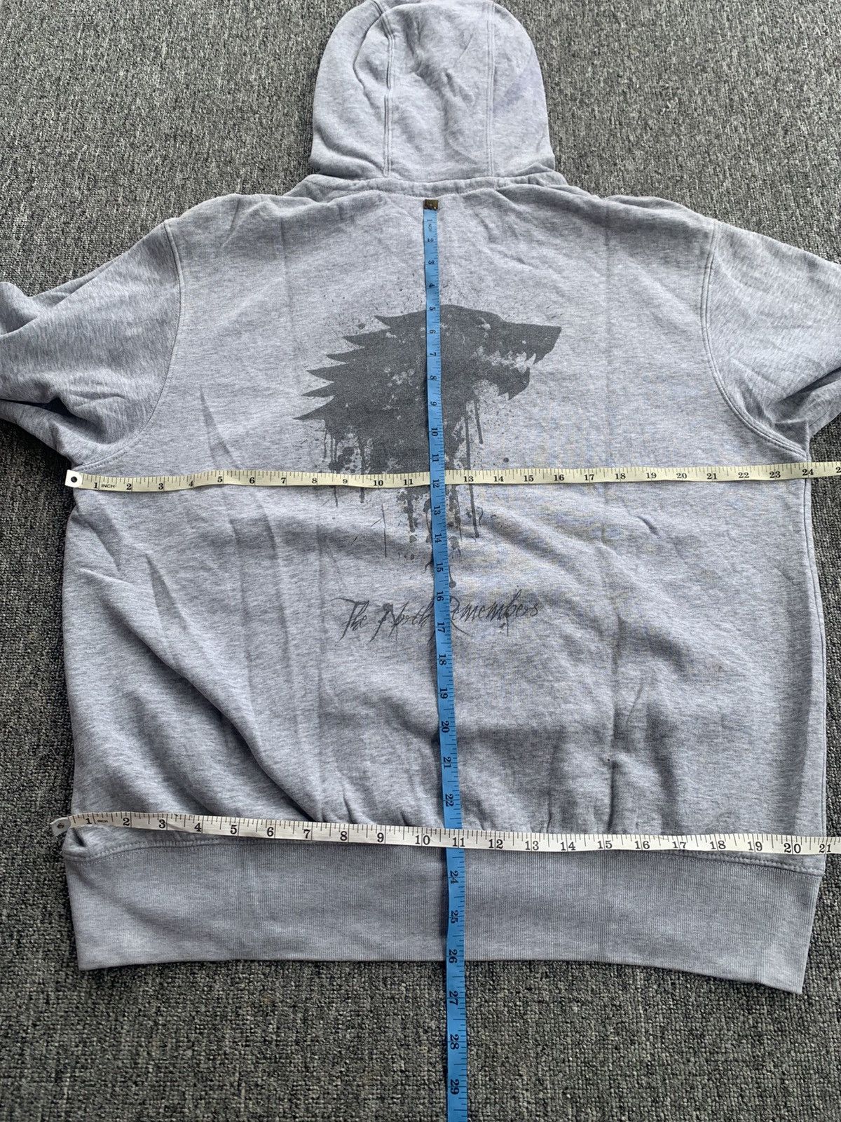 Other Undefined The North Remember Wolf Back Simple Zip Hoodie Size US M / EU 48-50 / 2 - 6 Thumbnail