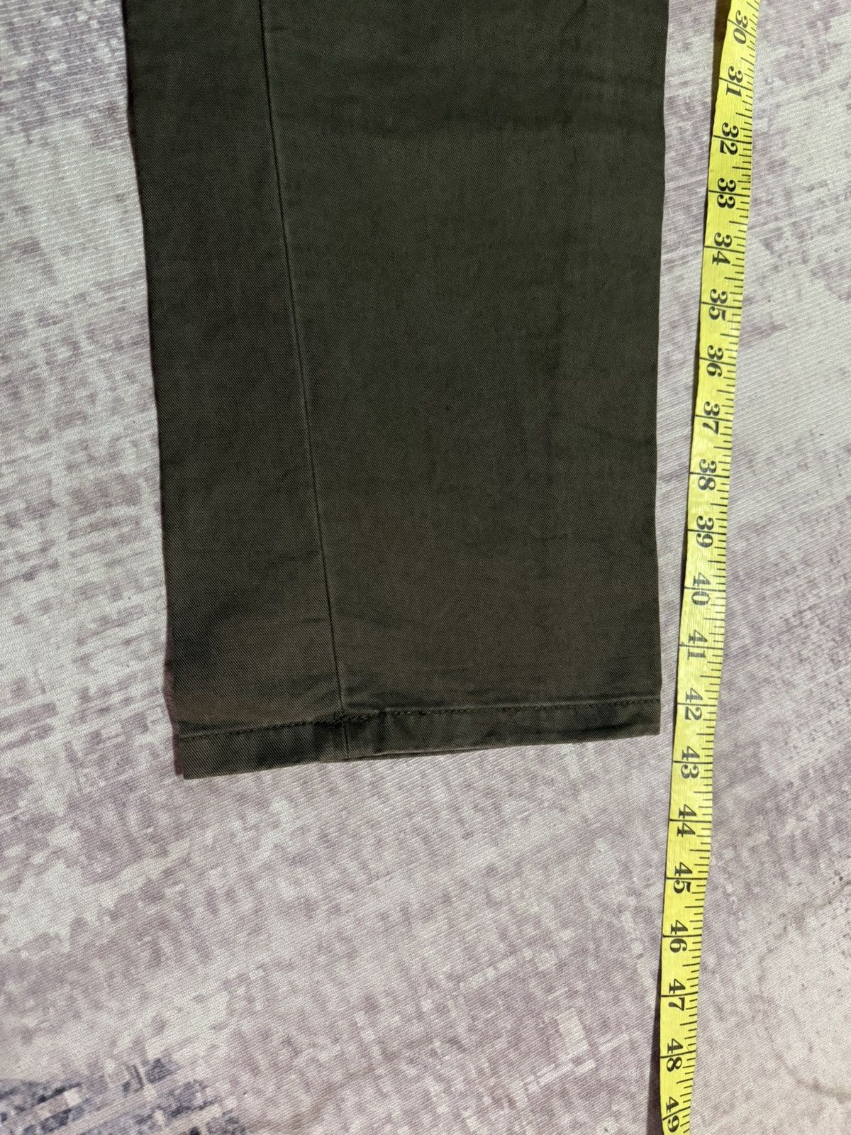 Maison Margiela Maison Margiela Khakis Tapered Pant Size US 34 / EU 50 - 14 Thumbnail