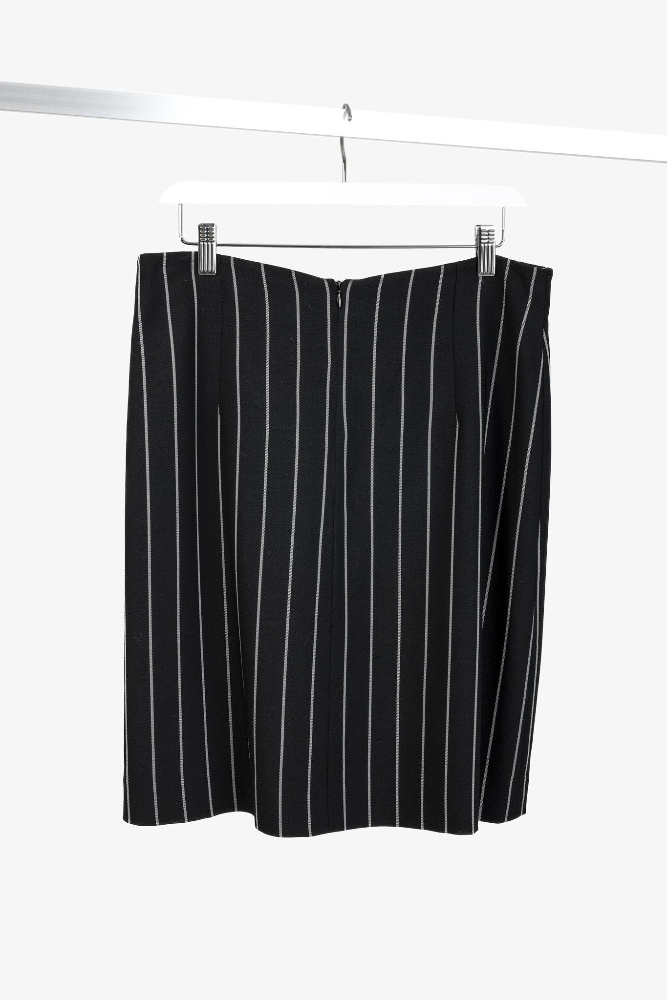 Armani Collezioni Armani Collezioni Black Pinstripe Skirt Size 31" - 2 Thumbnail