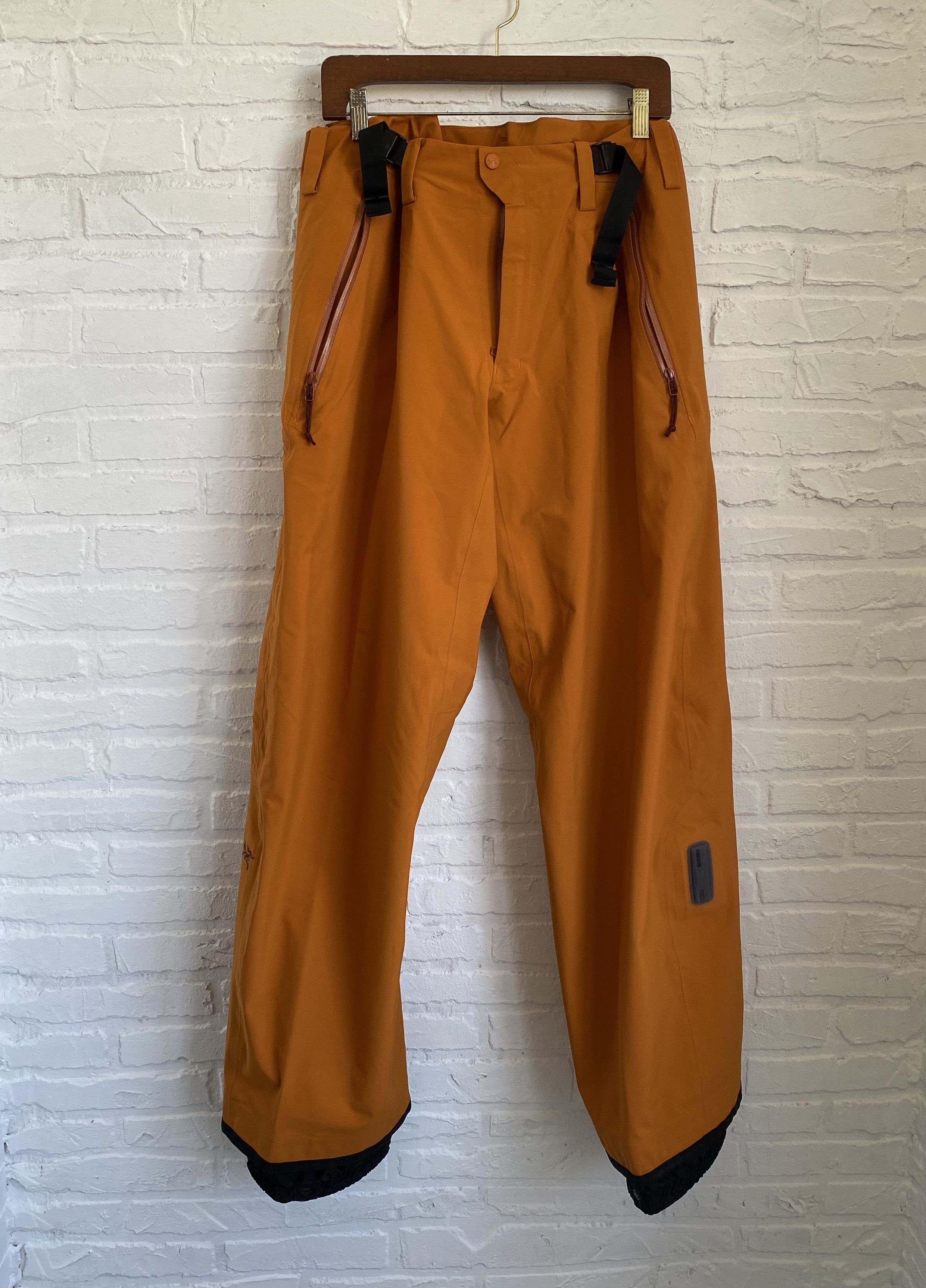 image of Arcteryx x Vintage Arc’Teryx Recco Gore-Tex Ski Pants in Orange, Men's (Size 36)