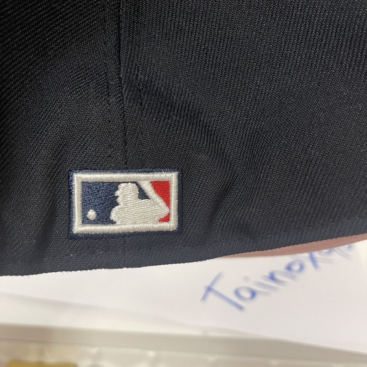 Lids × MLB × New Era Boston Redsox 7 3/4 New Era 59fifty Pink Bottom Size ONE SIZE - 6 Thumbnail