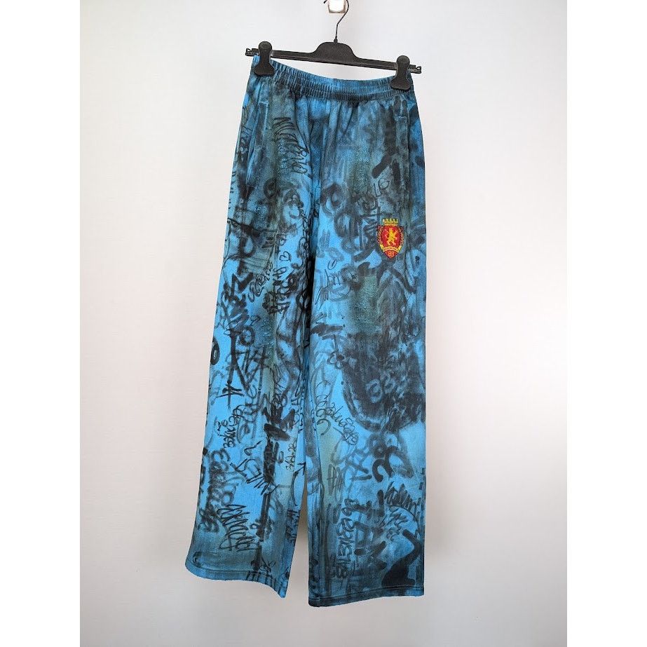 Balenciaga o1rshd1 Joggers & Sweatpants in Multicolor Size US 28 / EU 44 - 1 Thumbnail