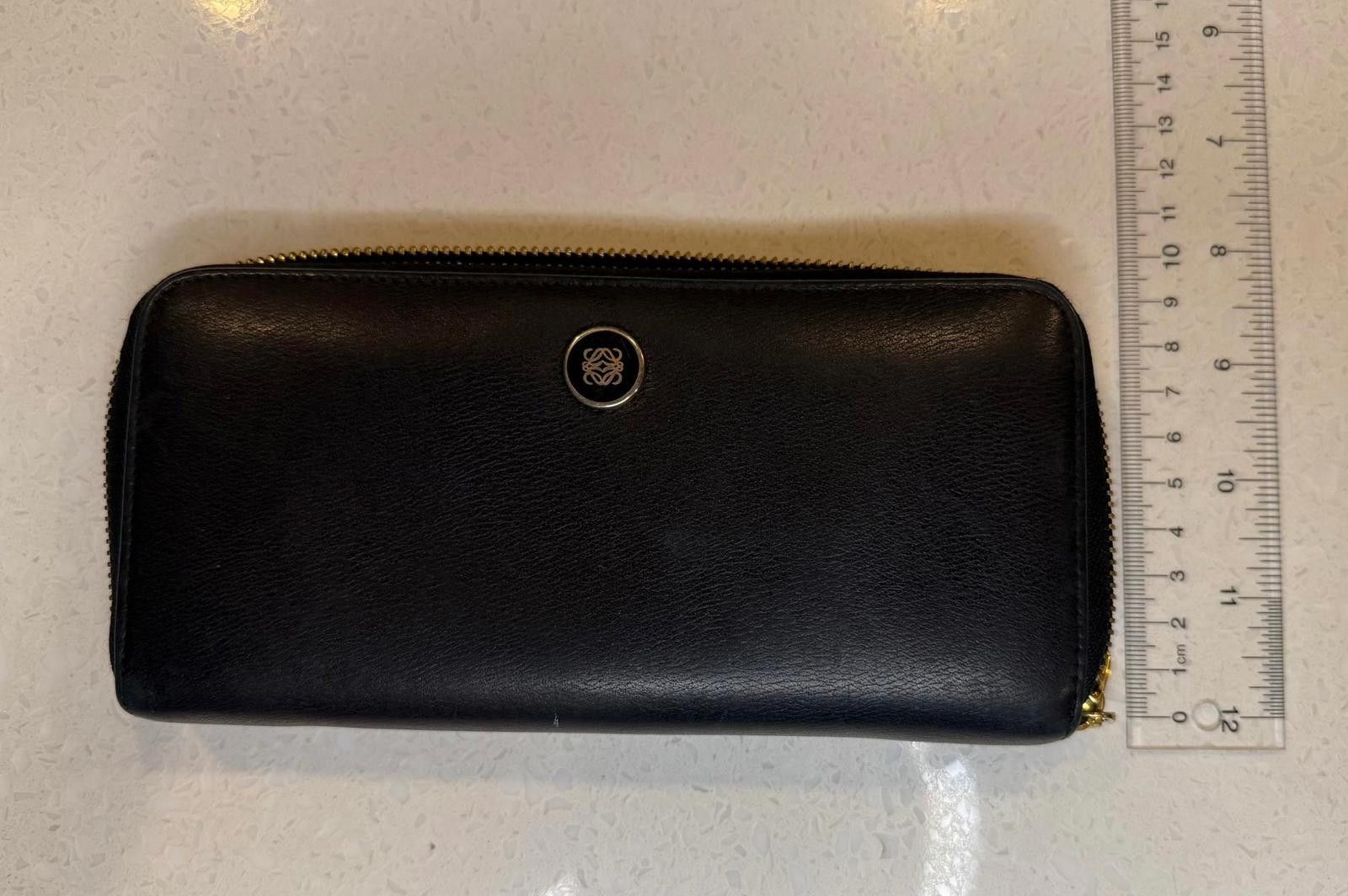 Loewe Loewe Amazona Anagram Long Wallet – Classic Black Leather Size ONE SIZE - 11 Thumbnail
