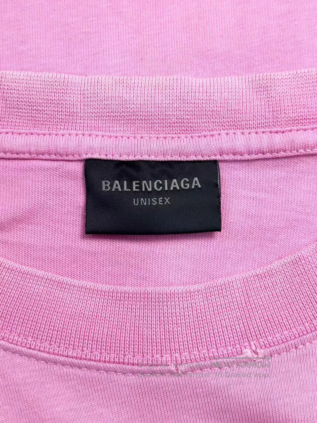 Balenciaga balenciaga pink short sleeve t-shirt xs. Size US XS / EU 42 / 0 - 7 Thumbnail