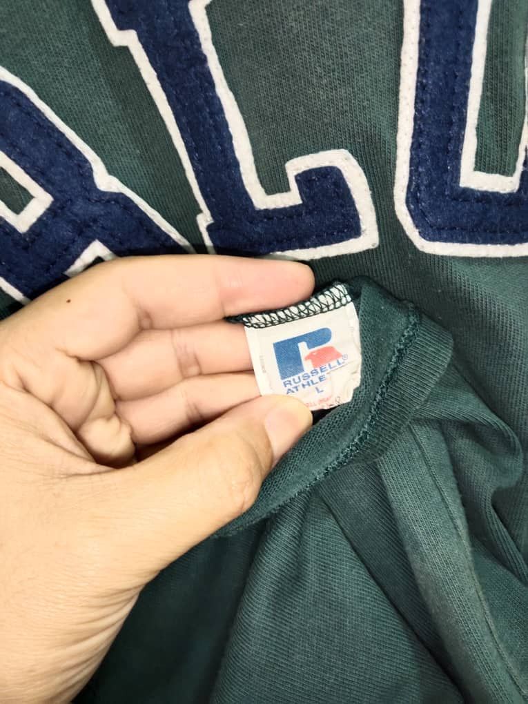 Vintage Vintage BLUE ON GREEN SHIRT Vintage 80s Russell Athletics Size US L / EU 52-54 / 3 - 7 Thumbnail