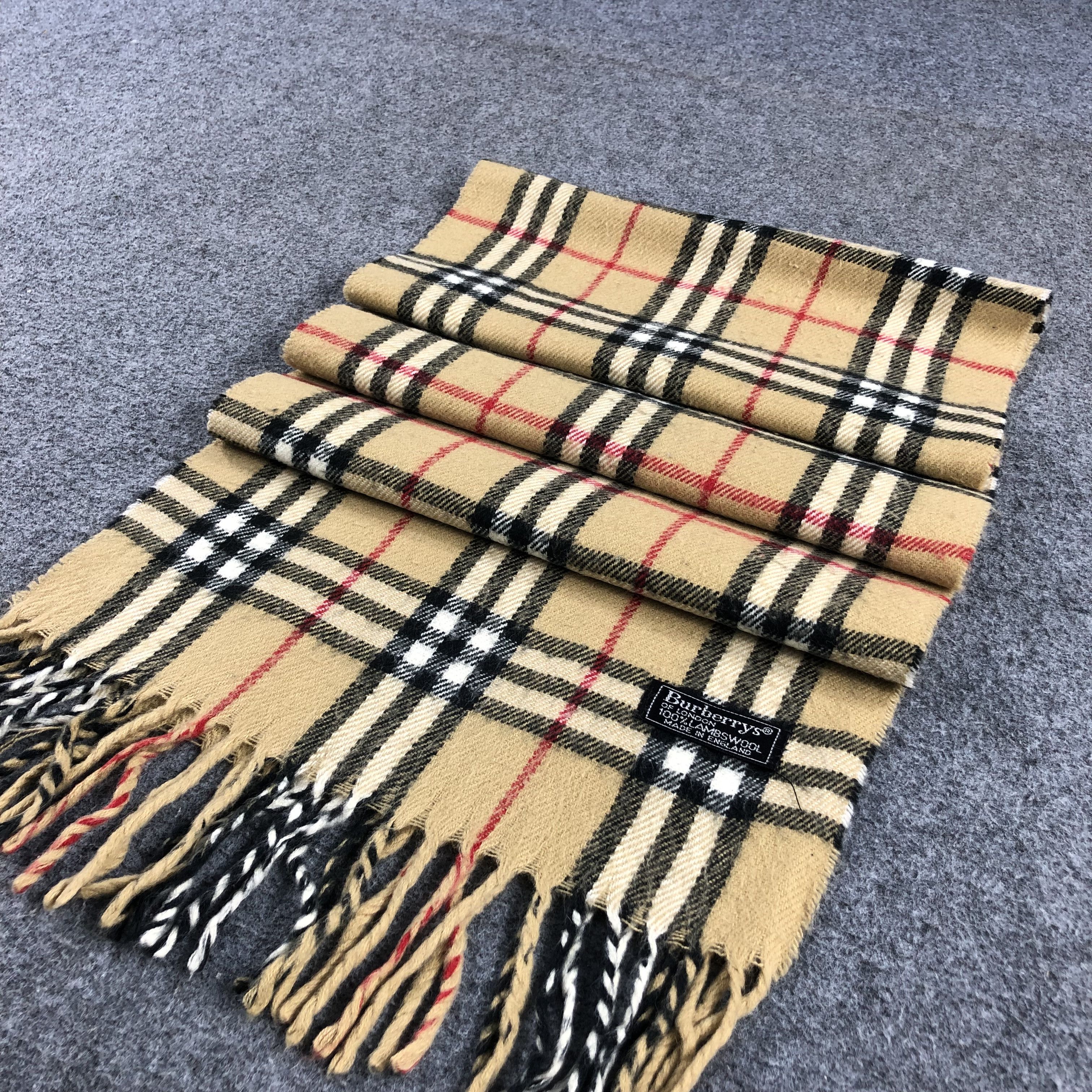 Burberry Burberrys Nova Check Tanned Wool Scarf Muffler V811 Size ONE SIZE - 3 Thumbnail