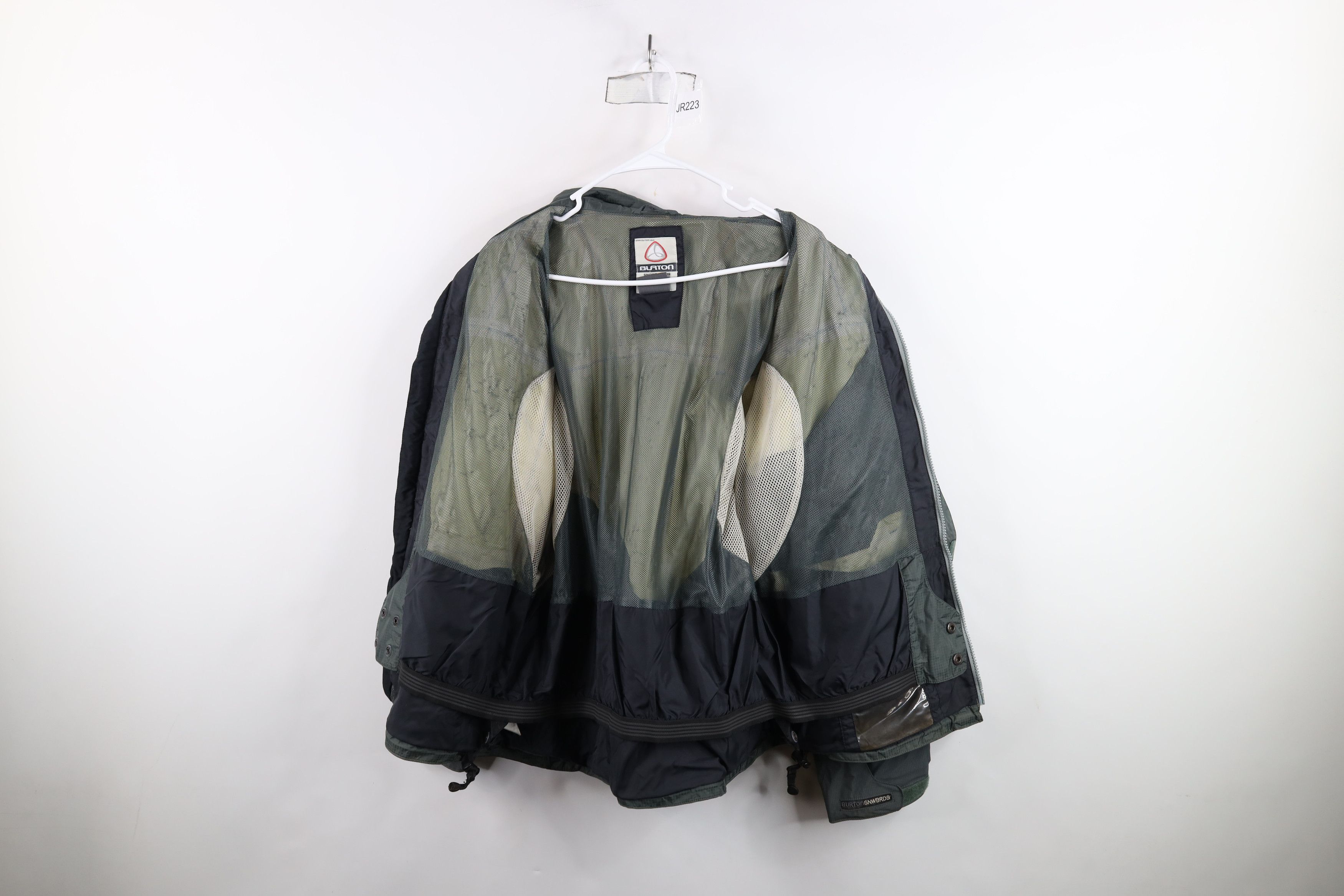 Burton × Vintage Vintage Burton Snowboards AK Snowboard Ski Jacket Gray Size M / US 6-8 / IT 42-44 - 12 Thumbnail