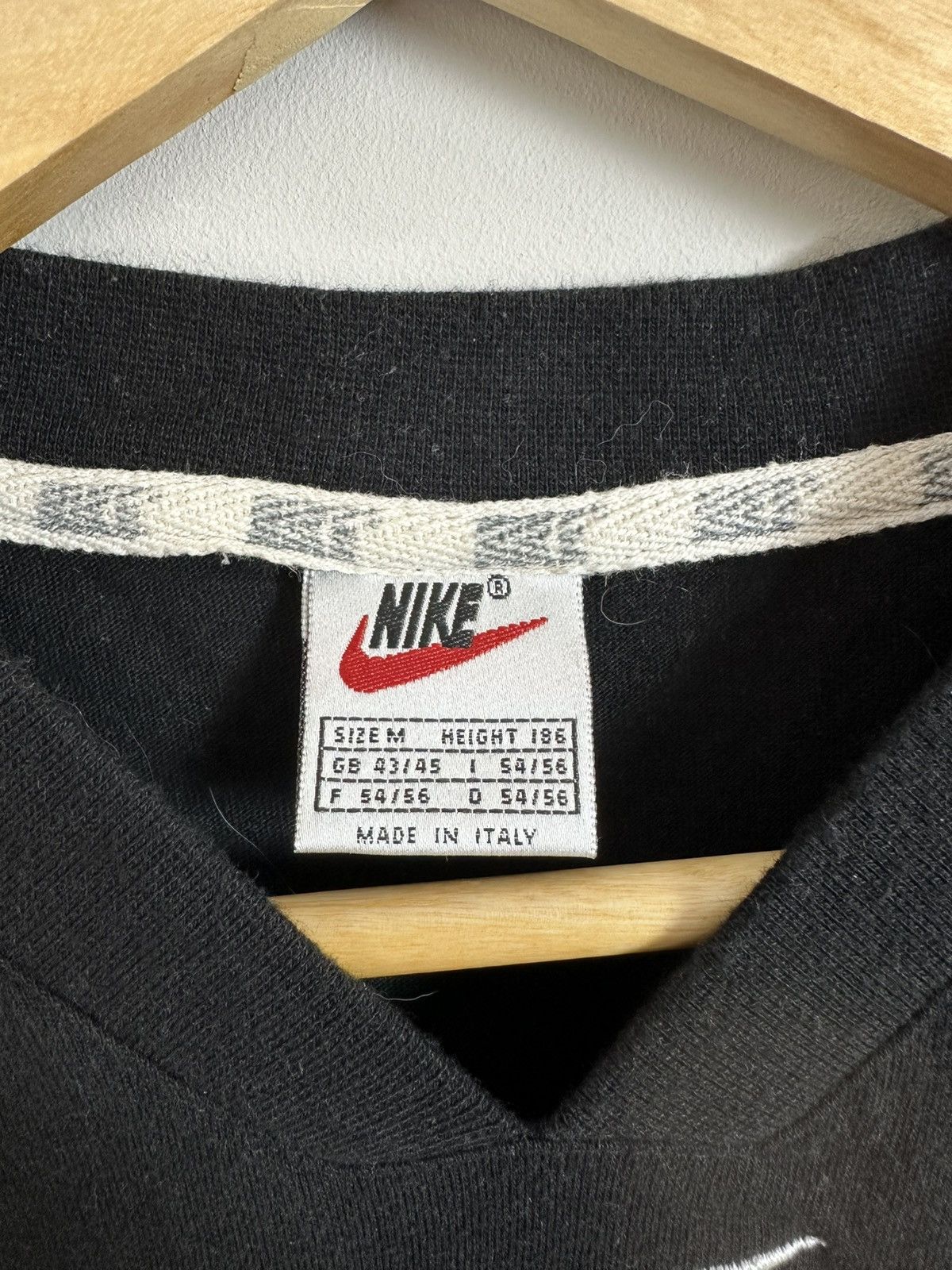Nike × Vintage Nike 90s Ribbed Tee Made in Italy V-Neck Vintage Swoosh M Size US M / EU 48-50 / 2 - 3 Thumbnail