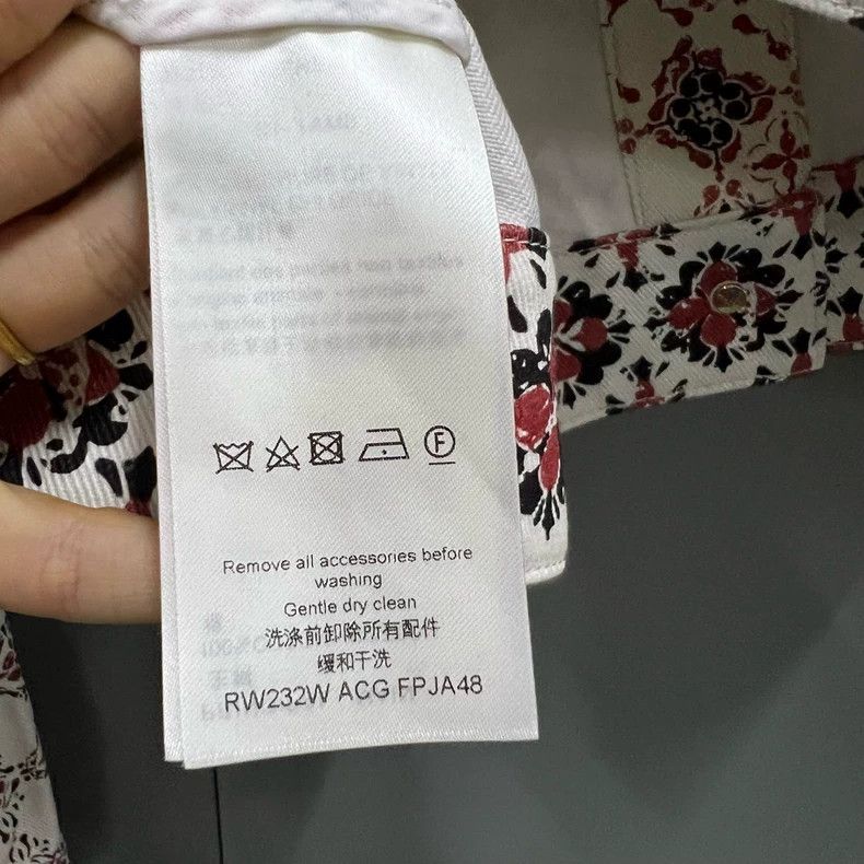 Louis Vuitton Louis Vuitton Cropped Floral Jacket 2501-Nextarrow Size S / US 4 / IT 40 - 3 Thumbnail