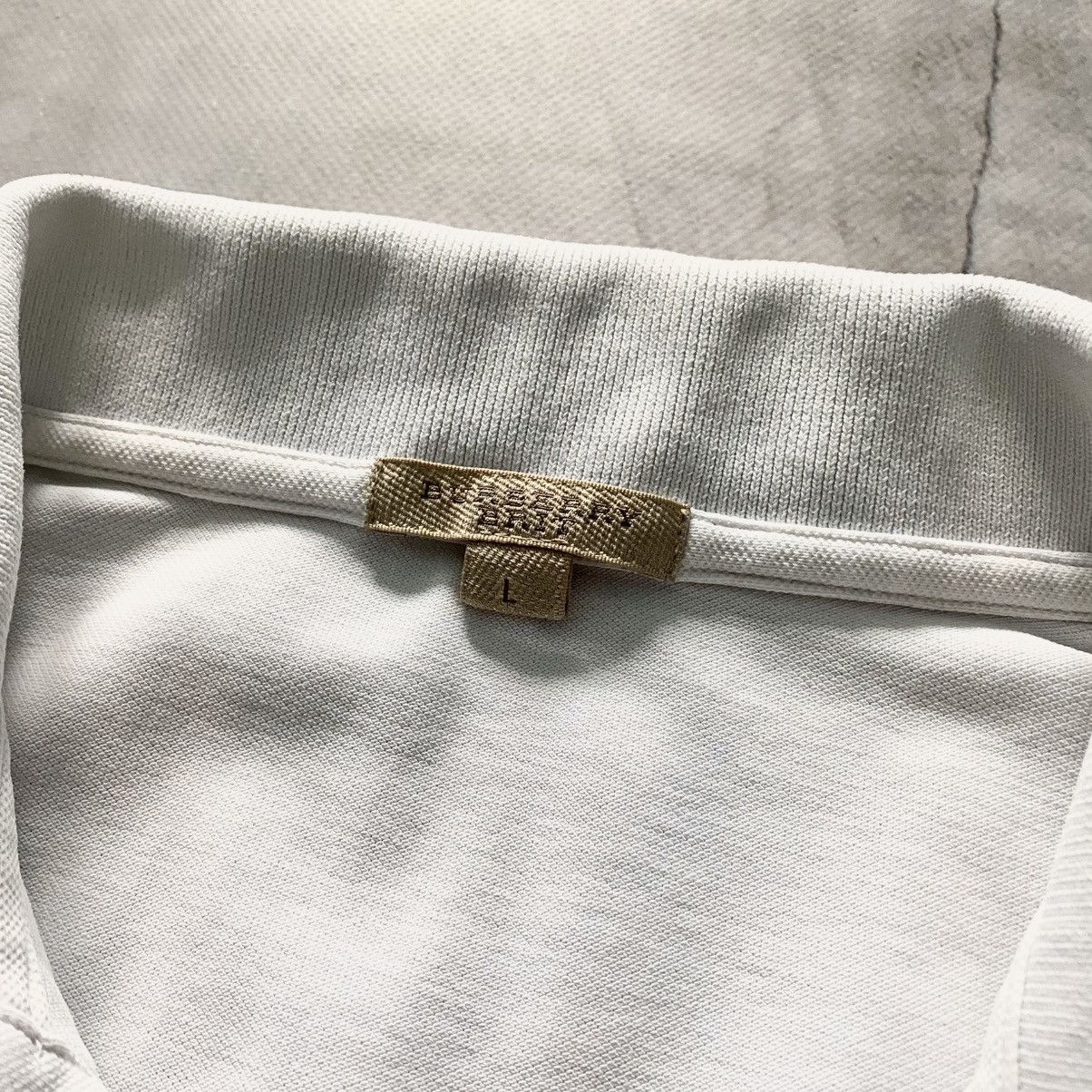 Burberry × Designer × Vintage Vintage Burberry Small Logo Polo T-shirt Nova Check Size L / US 10 / IT 46 - 4 Thumbnail