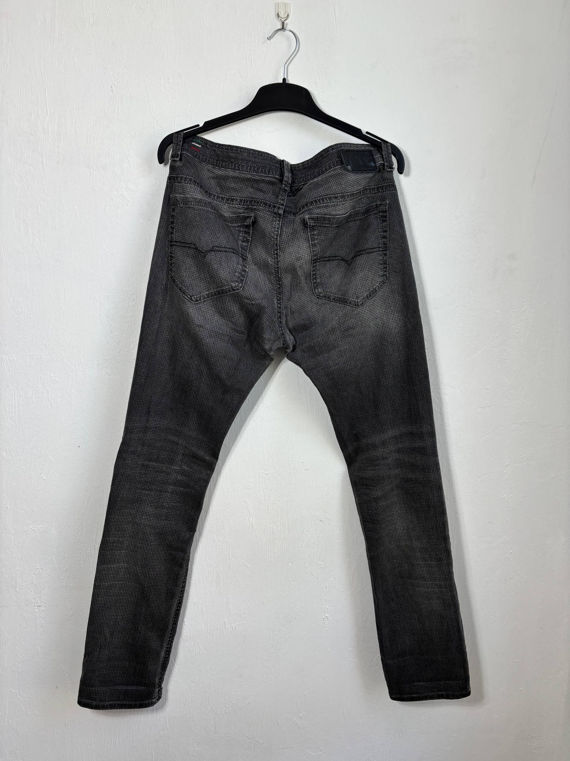 Diesel Diesel Thavar Slim-Skinny Glitter Denim Jeans W32 L32 Mens Size US 32 / EU 48 - 2 Thumbnail