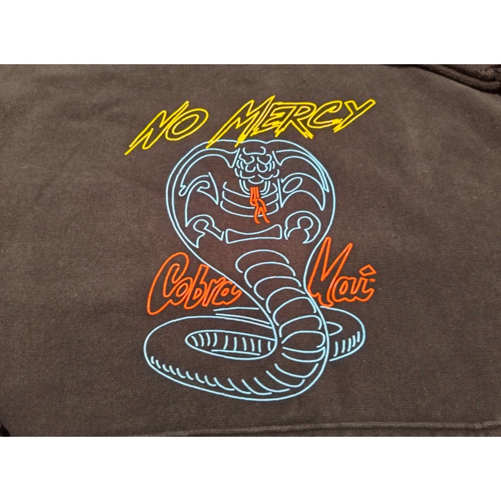 Champion VINTAGE Champion Reverse Weave Cobra Kai No Mercy Hoodie Black Adult Large Hooded Pullover Sweatshirt Men (Fall/Winter) Size US L / EU 52-54 / 3 - 5 Thumbnail