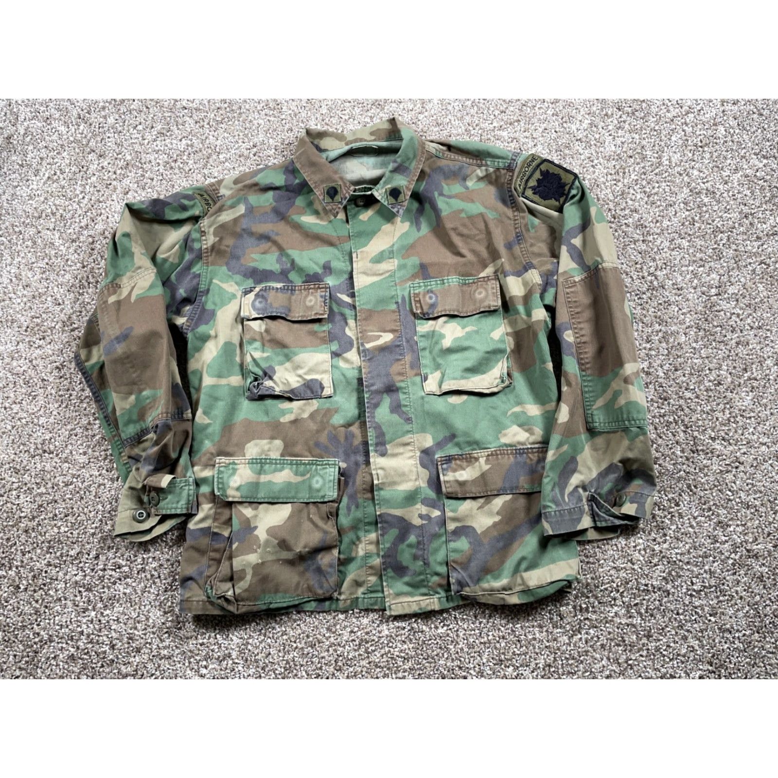 Vintage VINTAGE US Army Camouflage Shirt Jacket Men M Green 90s/Grunge Airborne Patch Short Sleeve Button Front Size US M / EU 48-50 / 2 - 2 Thumbnail
