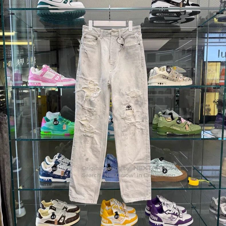 Balenciaga Balenciaga White Destroyed Ripped Button-Down Jeans Size 25" / US 0 / IT 36 - 1 Thumbnail