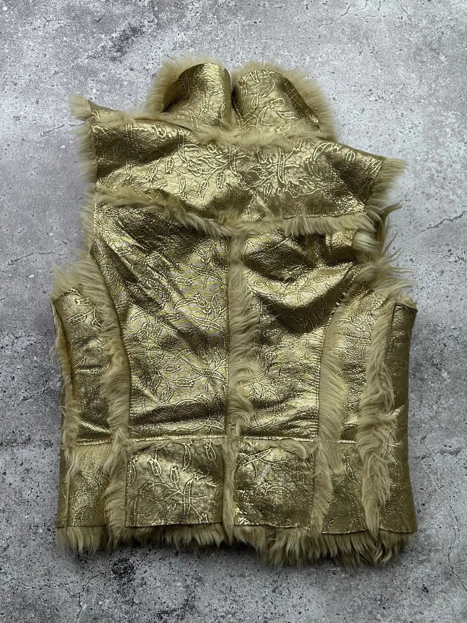 Vintage Vintage Fur/Sheepskin Vest C52(V168) Size S / US 4 / IT 40 - 8 Thumbnail