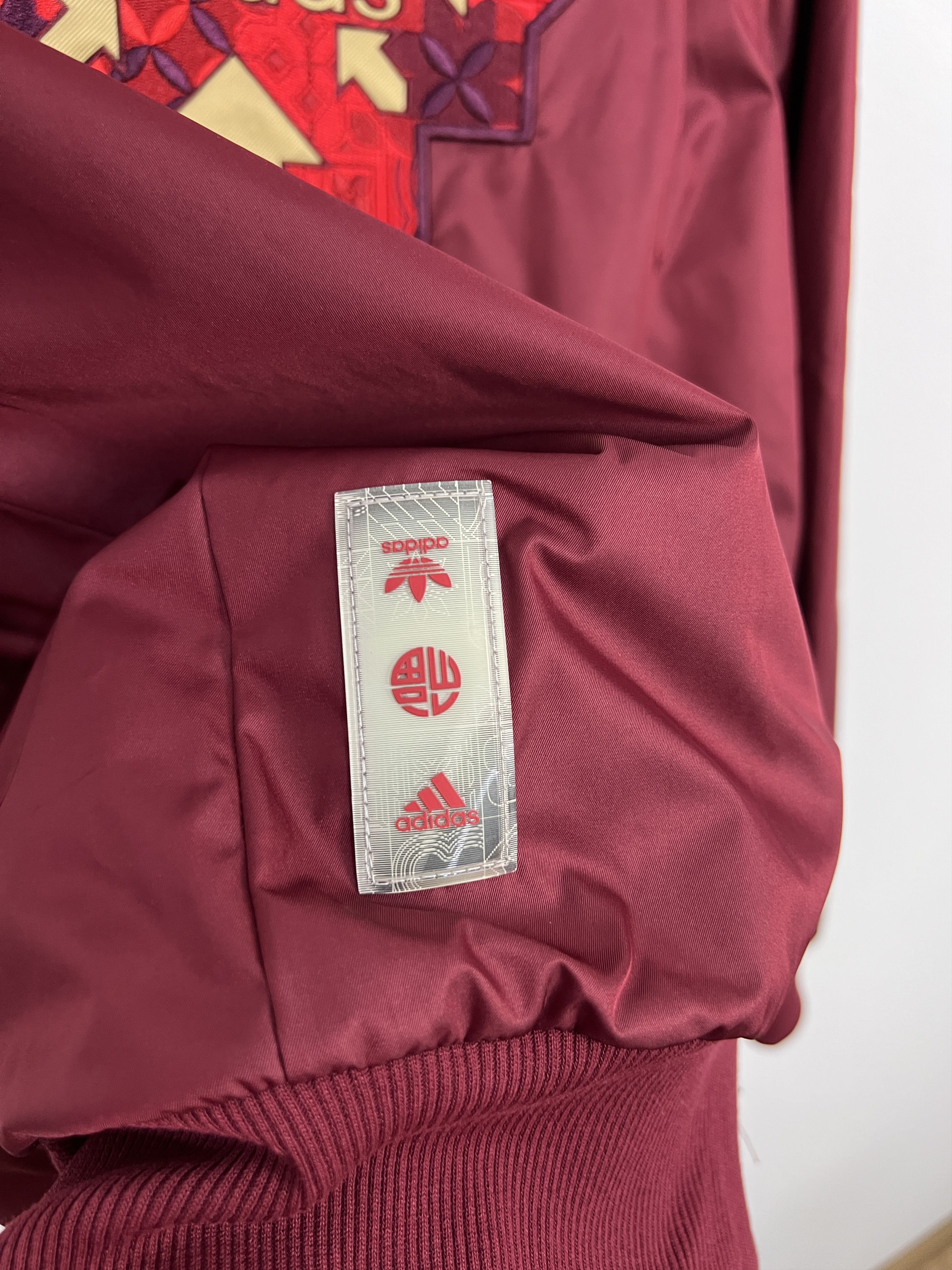 Adidas Adidas Bayern Munich Football Red Jacket Soccer Size US L / EU 52-54 / 3 - 19 Thumbnail