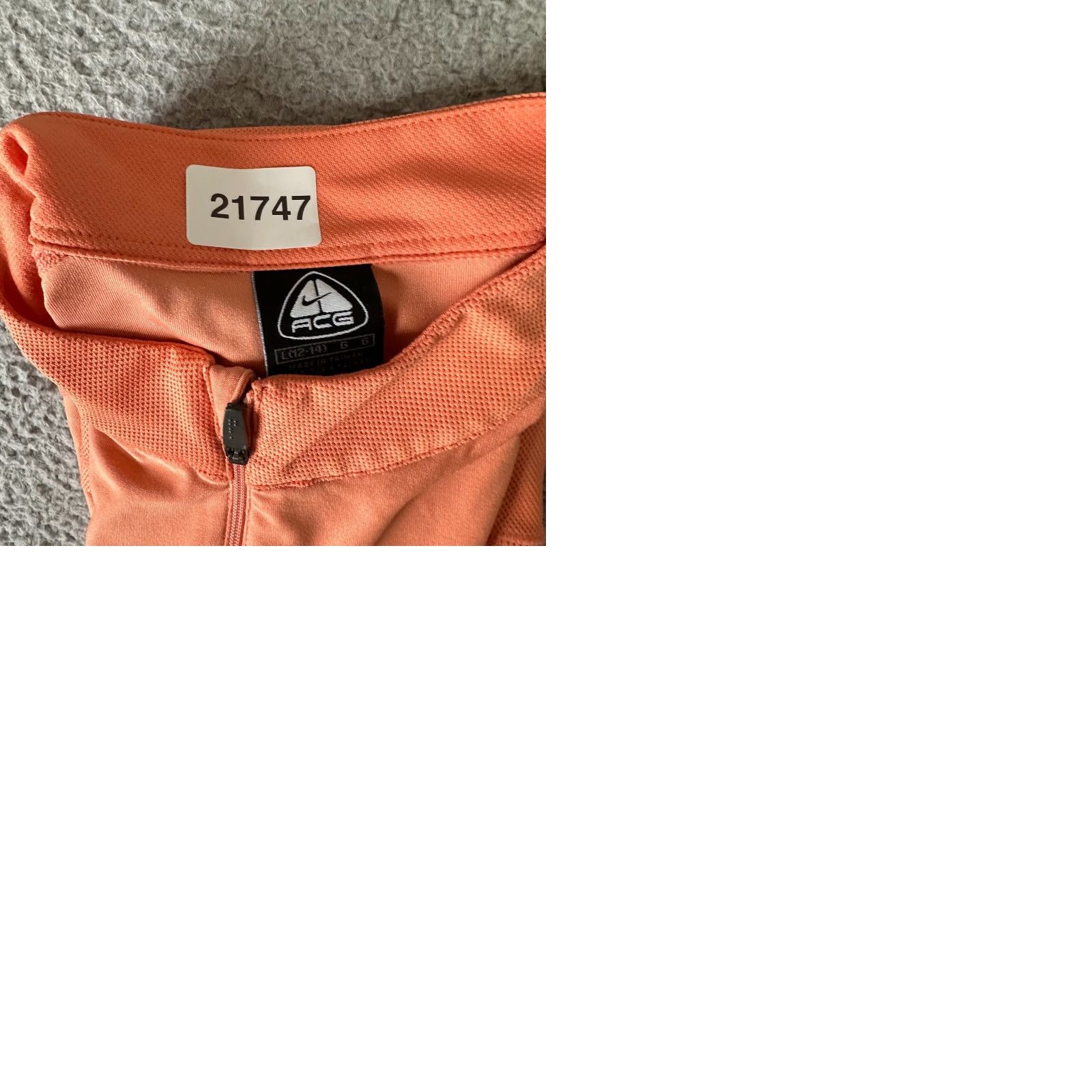 Nike Nike ACG Shirt Womens L Orange 1/4 Zip Back Pocket Cropped 90s Running T-Shirt Pullover Sleeveless Front Swoosh Size L / US 10 / IT 46 - 9 Thumbnail
