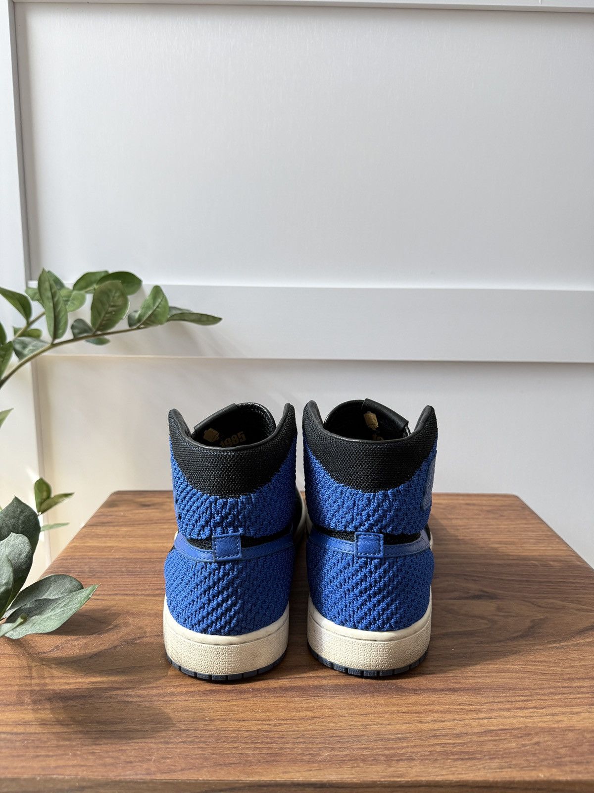 Jordan Brand Jordan 1 High Royal Flyknit Size US 9.5 / EU 42-43 - 5 Thumbnail