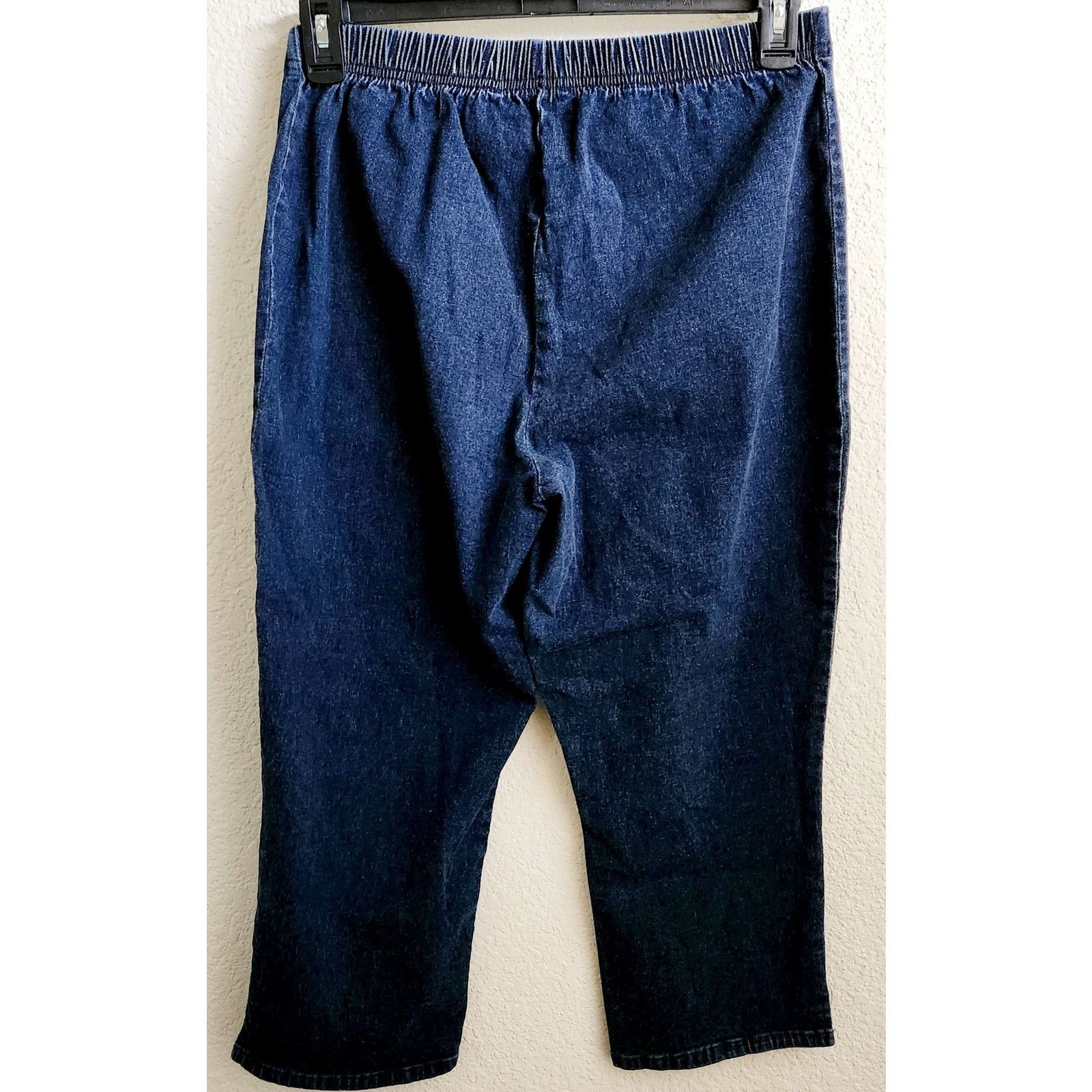 Faded Glory Faded Glory Blue Pull On Cropped Jeans XL Lightweight Soft Size 30" / US 8 / IT 44 - 3 Thumbnail