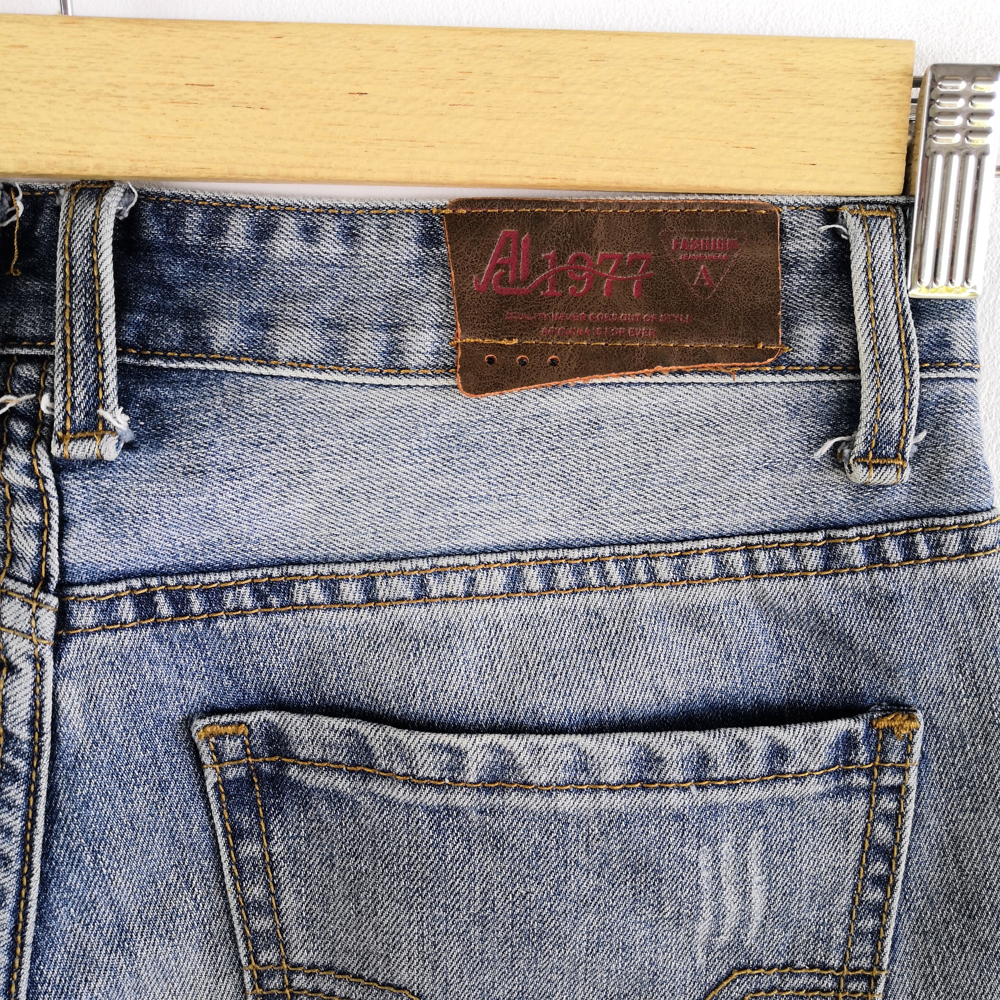 Japanese Brand Japanese Jogger Distressed Jeans Japanese Denim Pants Size 28" / US 6 / IT 42 - 5 Thumbnail