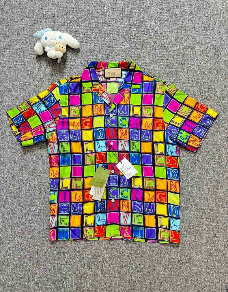 Gucci Gucci Rainbow Letter Short Sleeve Shirt Size US M / EU 48-50 / 2 - 1 Thumbnail