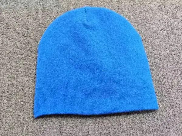 Japanese Brand Shinning Stars Graphic No Cuff Beanie Hat Royal Blue Size ONE SIZE - 3 Thumbnail