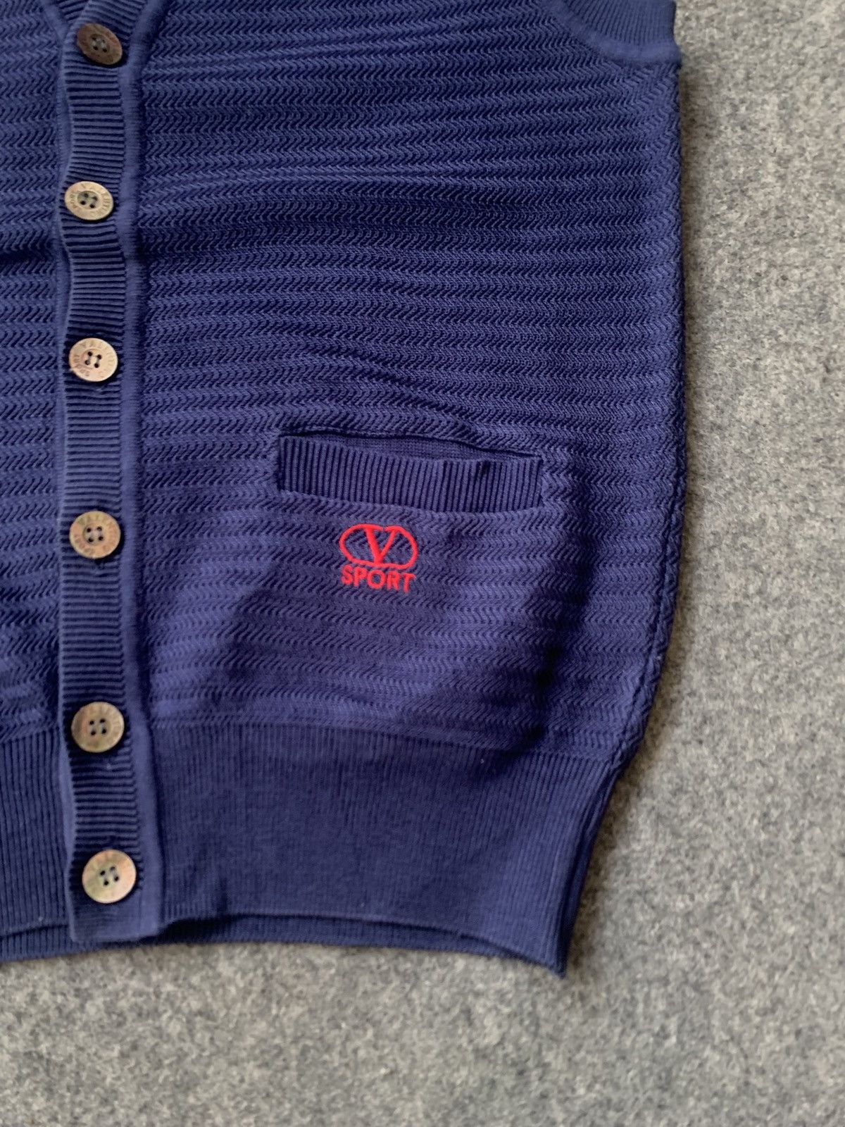 Valentino Vintage valentino vest Size US M / EU 48-50 / 2 - 4 Thumbnail
