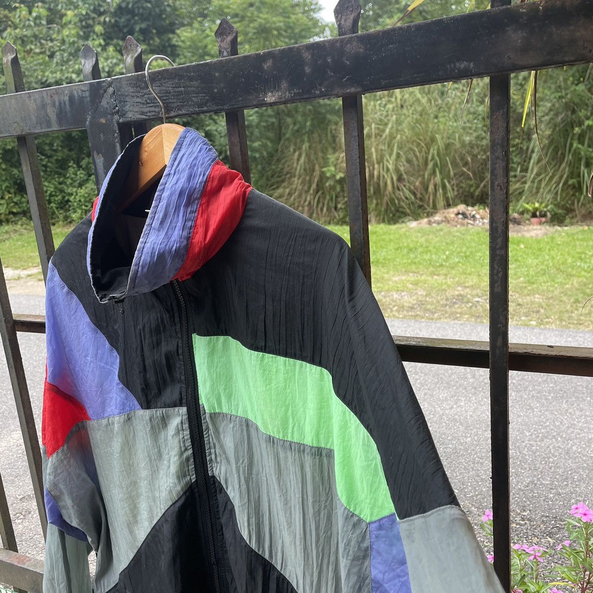 Vintage 🔥Vintage Athletic Works Multicolour Full Zipper Light Jacket Size US XL / EU 56 / 4 - 6 Thumbnail