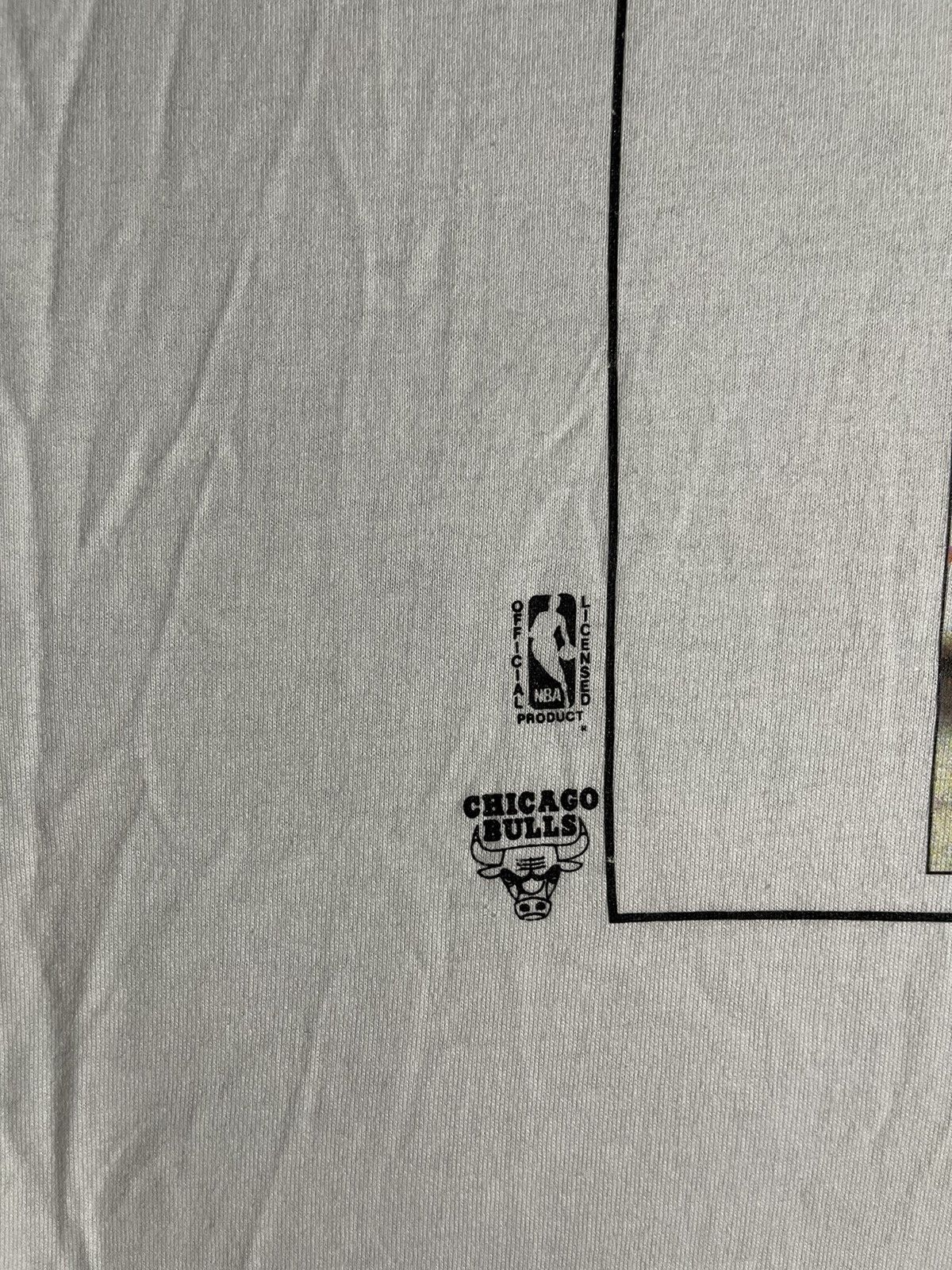 NBA ‘RELAUNCHED’ Chicago Bulls T-shirt Size US XXL / EU 58 / 5 - 6 Thumbnail