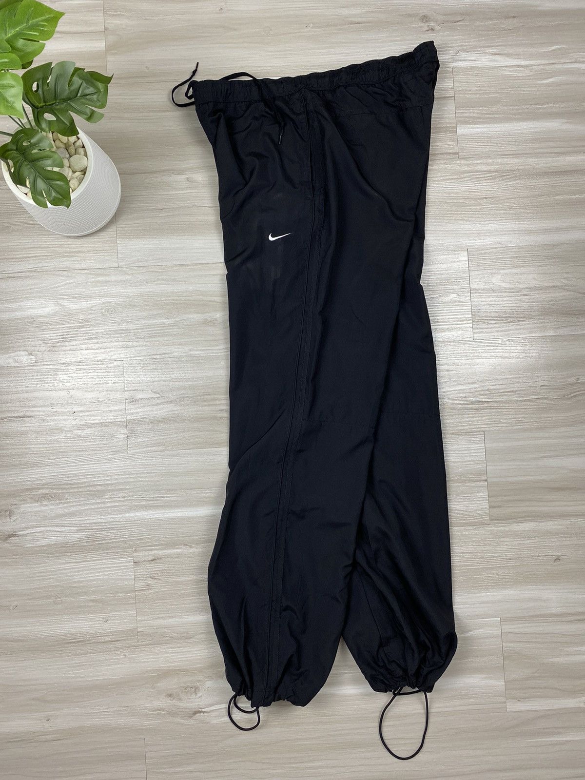 Nike × Vintage Nike Y2K swoosh Vintage Nylon Track Pants Drill Track Size US 34 / EU 50 - 6 Thumbnail