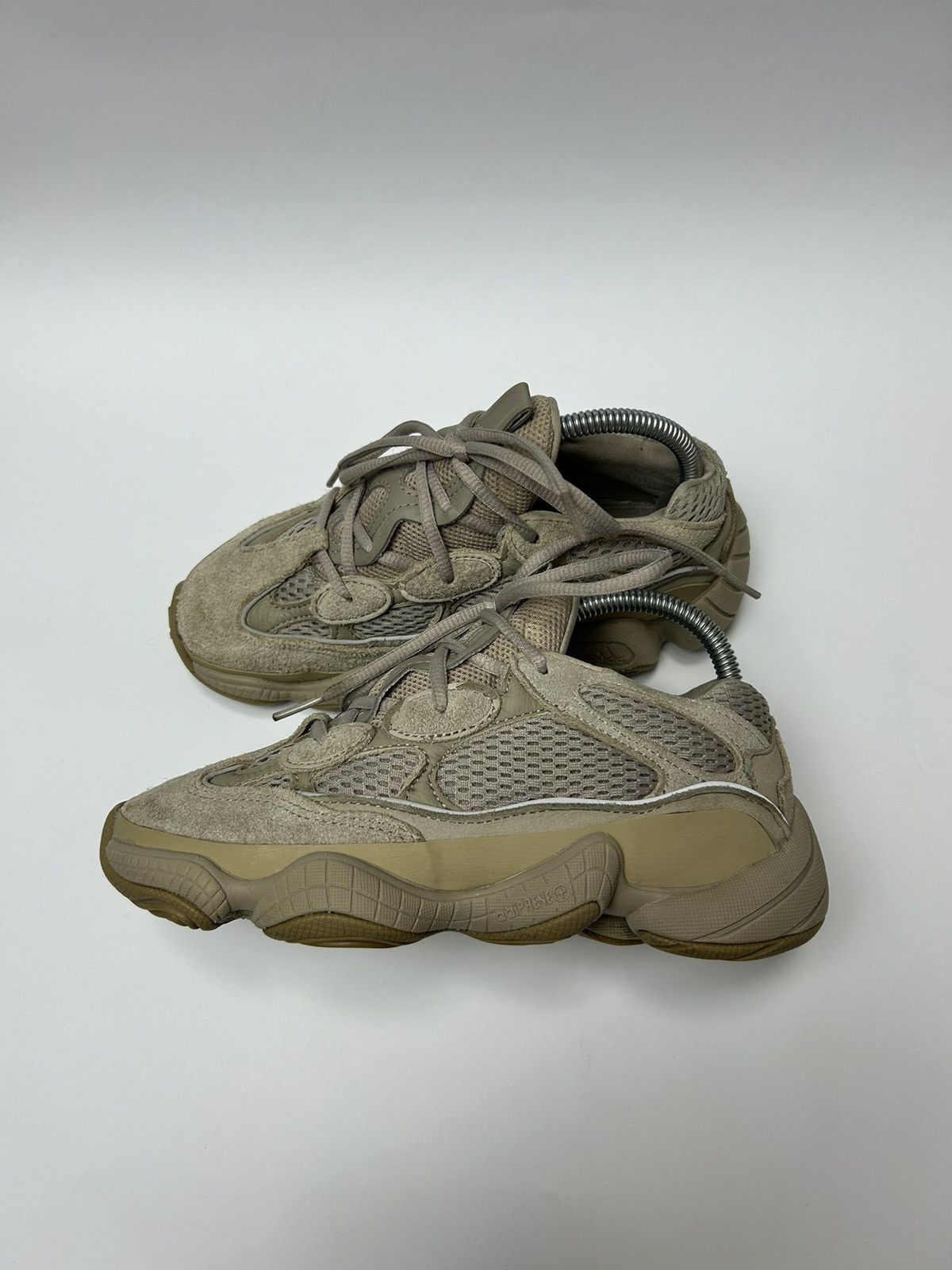 Adidas × Kanye West Adidas Yeezy 500 Blush Tan Beige Lightly Worn size 36 Size US 5 / EU 37 - 8 Thumbnail