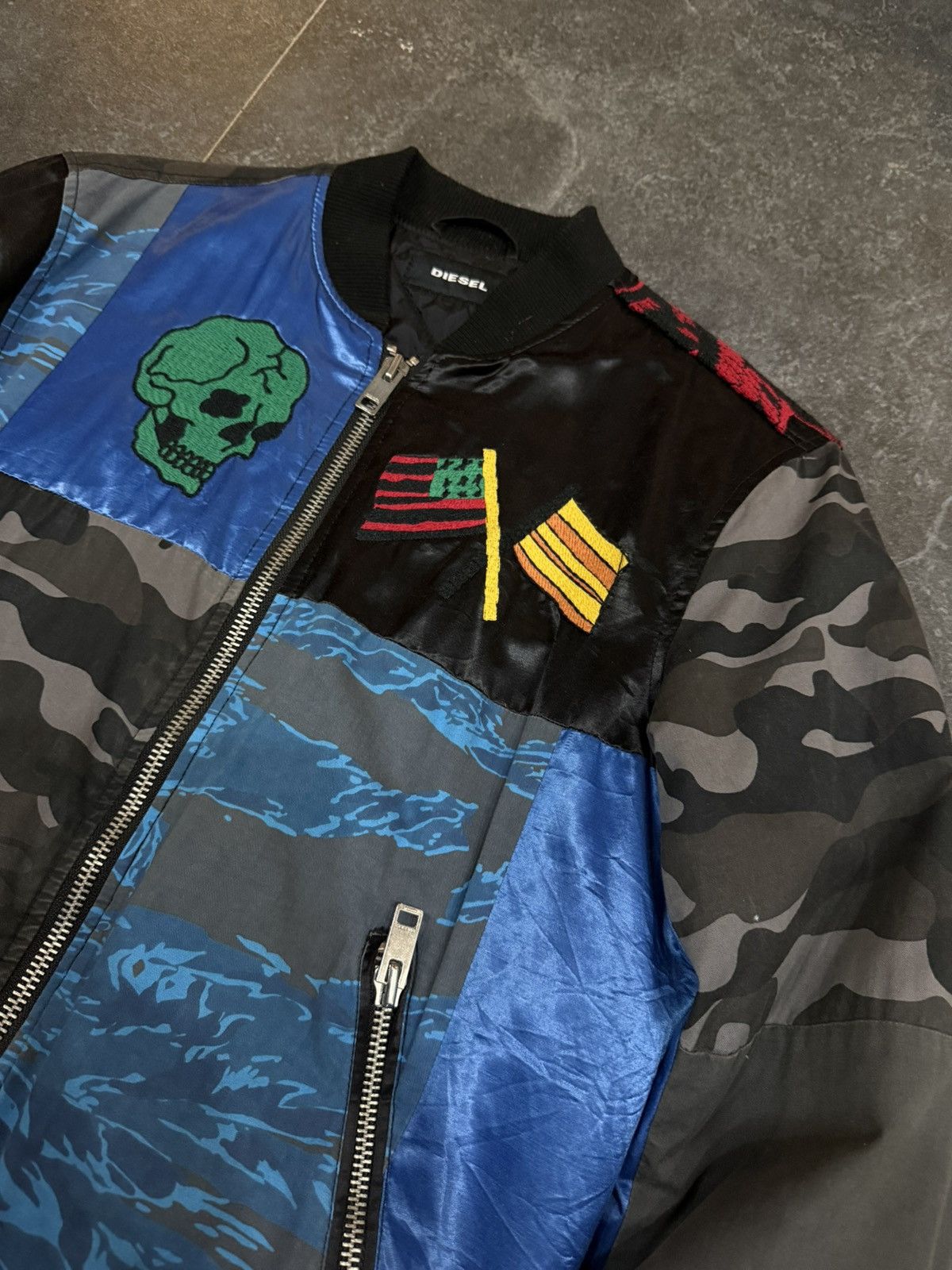 Diesel Very Rare Diesel Men Sukajan Skull Patchwork Zip-Up Size US L / EU 52-54 / 3 - 4 Thumbnail