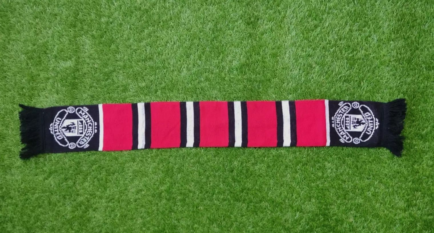 Other MANCHESTER UNITED SCARF FOOTBALL SOCCER ONE SIZE Size ONE SIZE - 5 Thumbnail