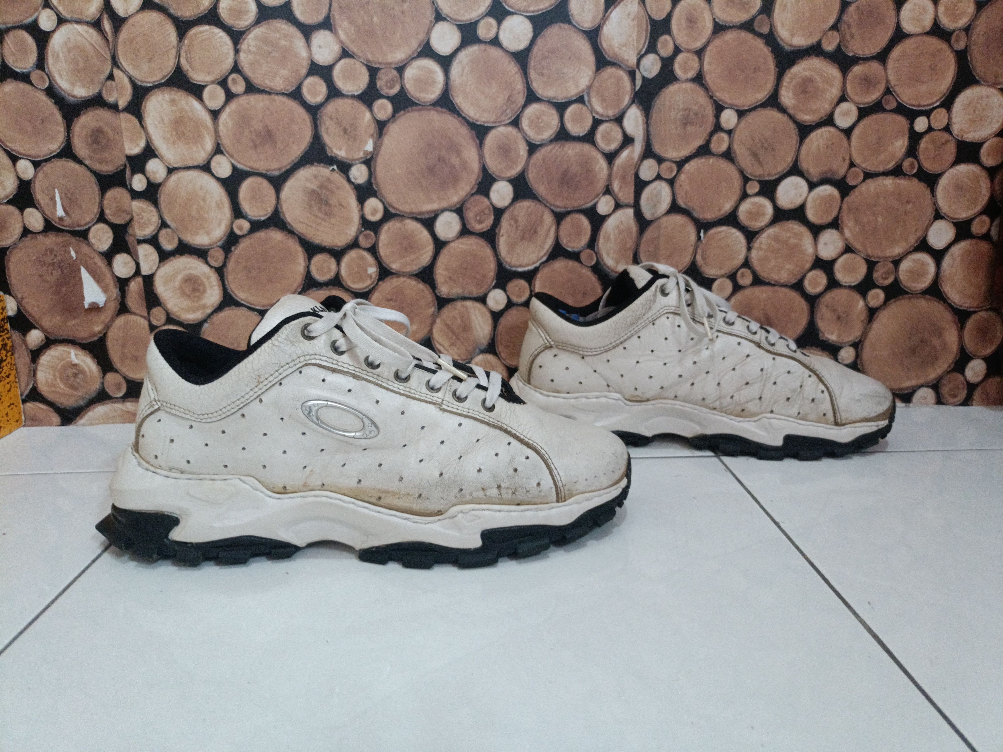 Oakley Vintage Oakley leather sneakers Size US 11.5 / EU 44-45 - 2 Thumbnail